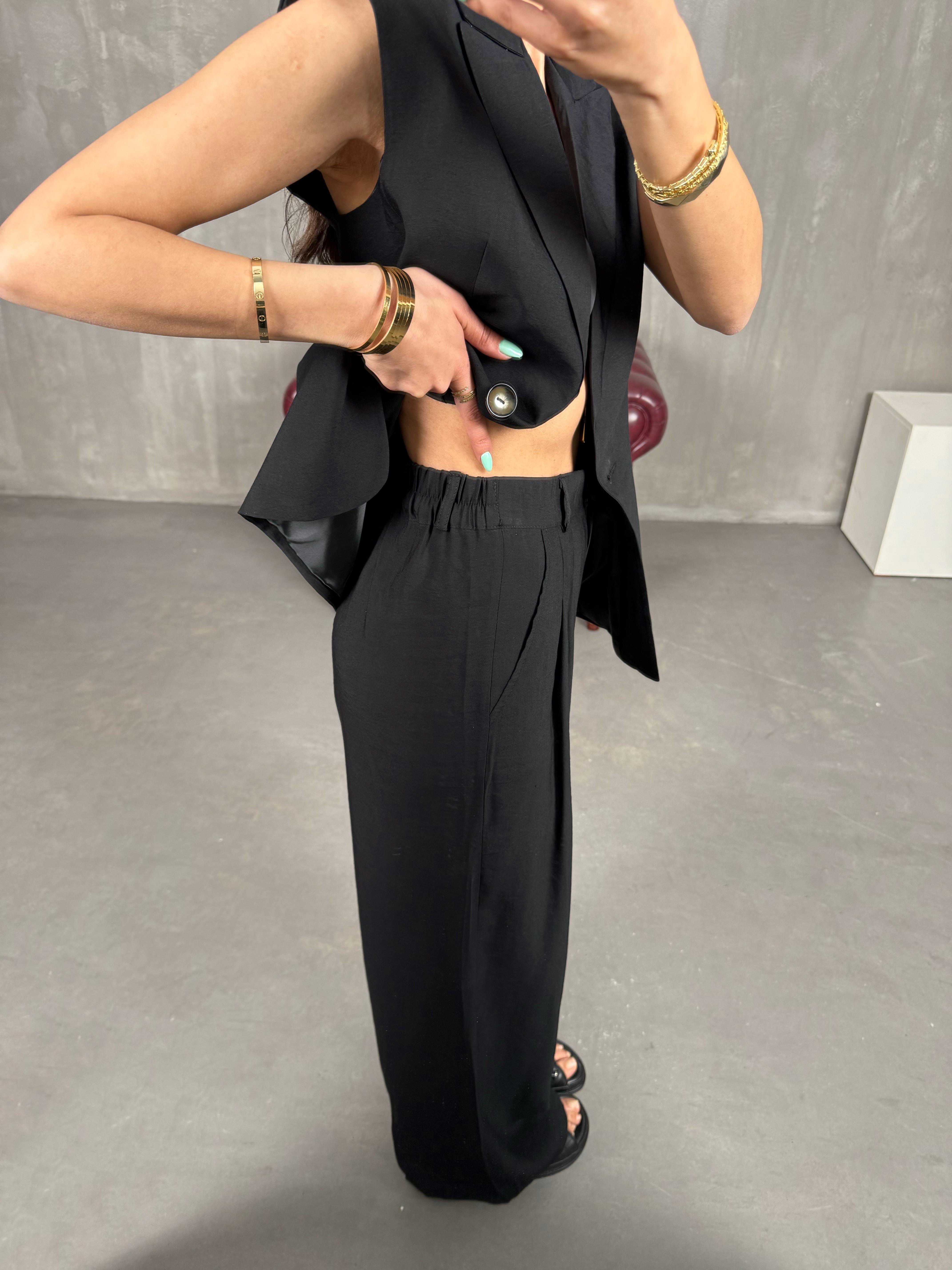 Siyah Astarlı Yelekli Tensel Takım Gaus00233GausTAKIMGU1001536