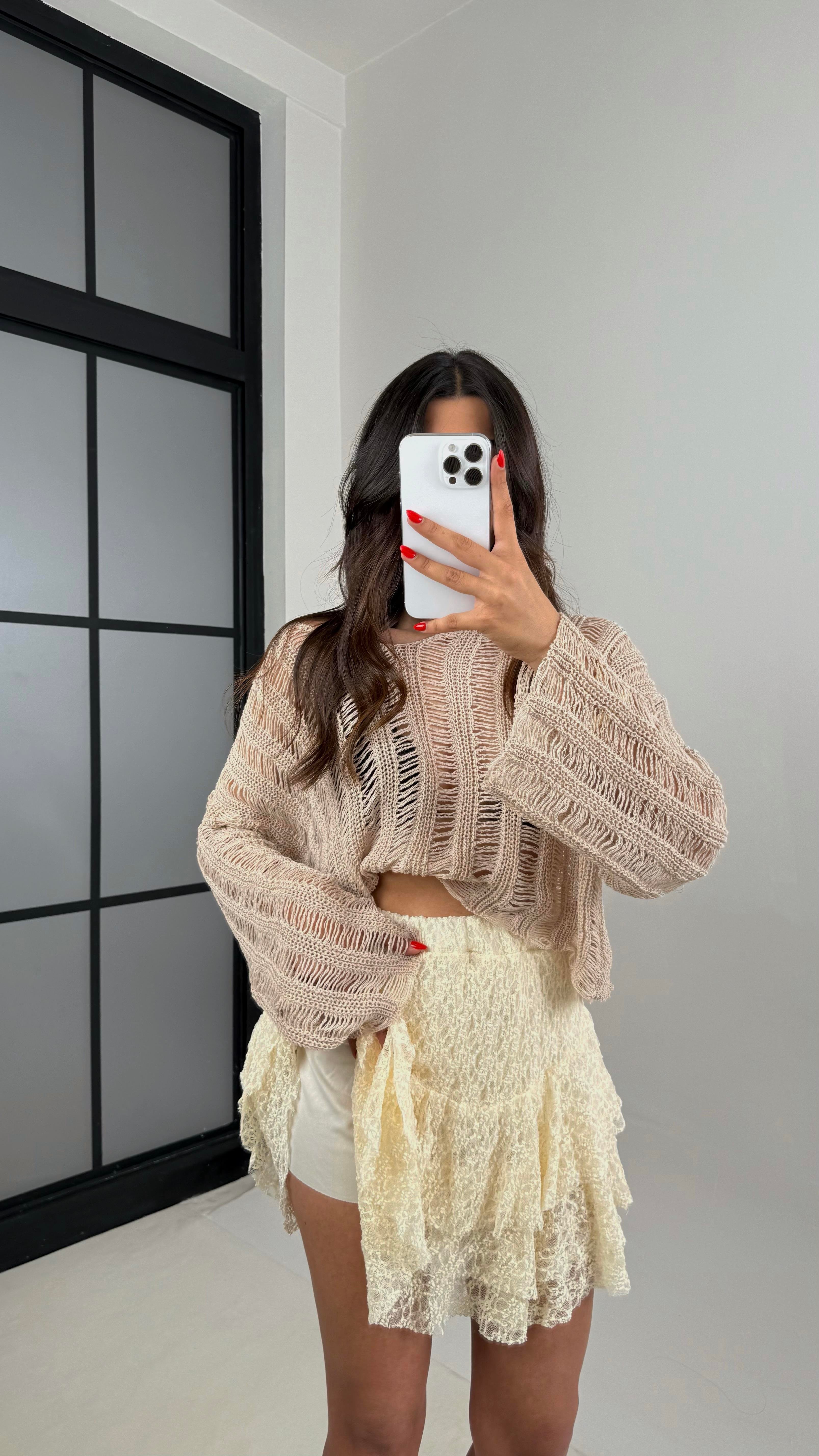 Ekru Kabartmalı Katlı Dantel Şortlu Etek Gaus00494GausETEKGU1002158