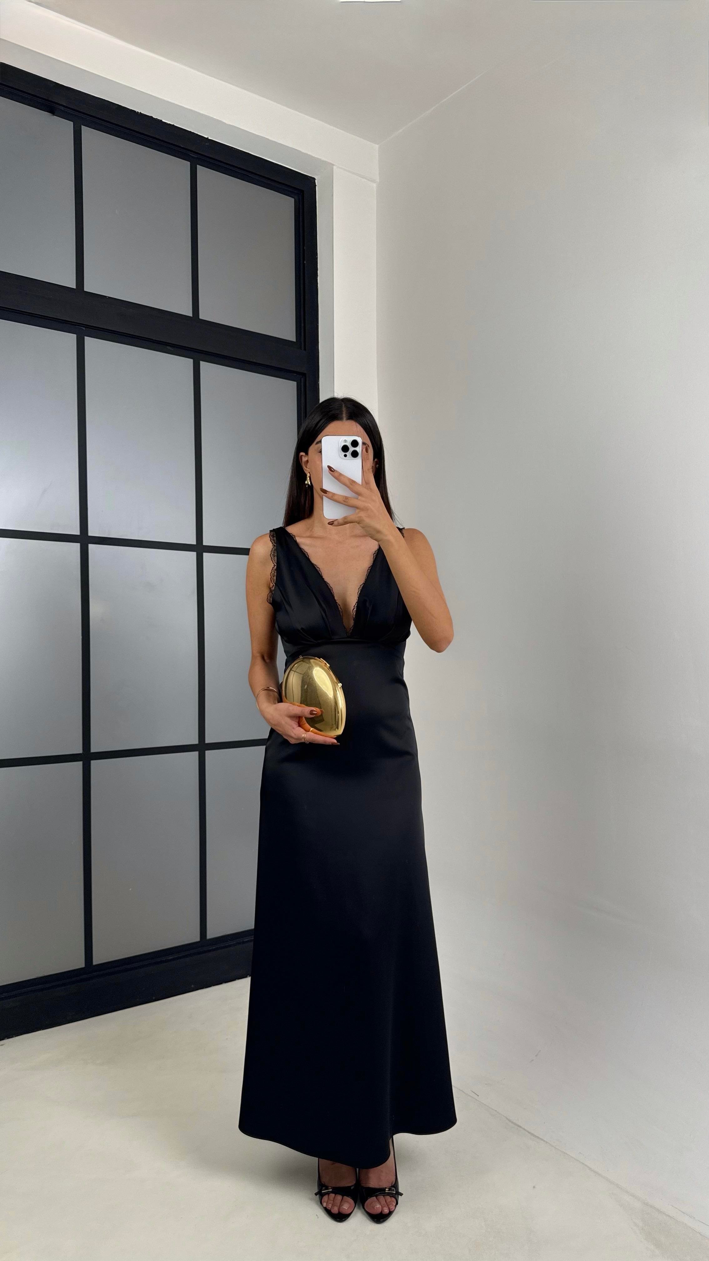 Siyah Dantel Detaylı Saten Elbise GAUS-00206GAUSELBİSEGAUS-00206