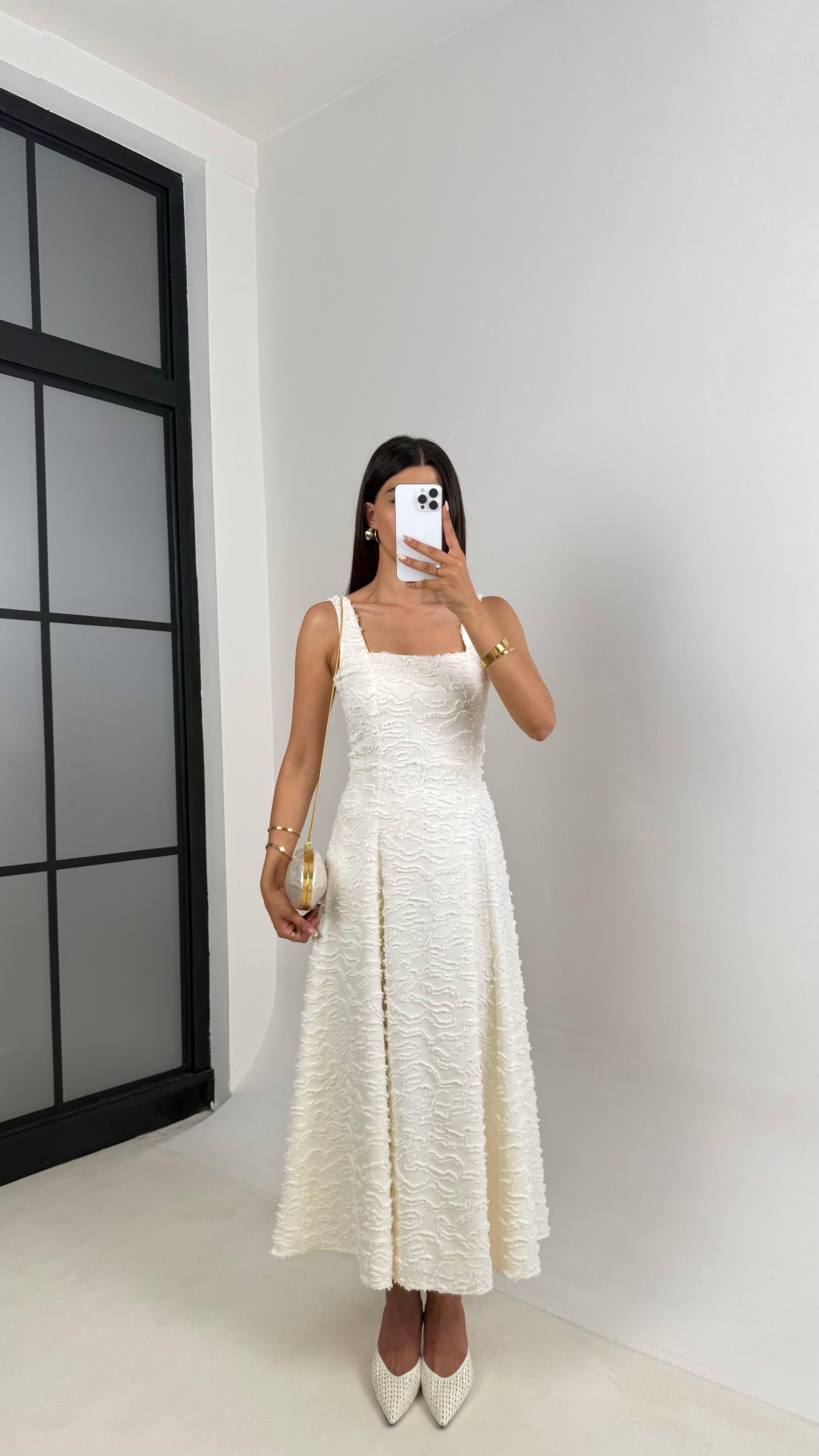 Krem Kalın Askılı Saçaklı Kumaş Elbise Gaus00671GausELBİSEGU1002549