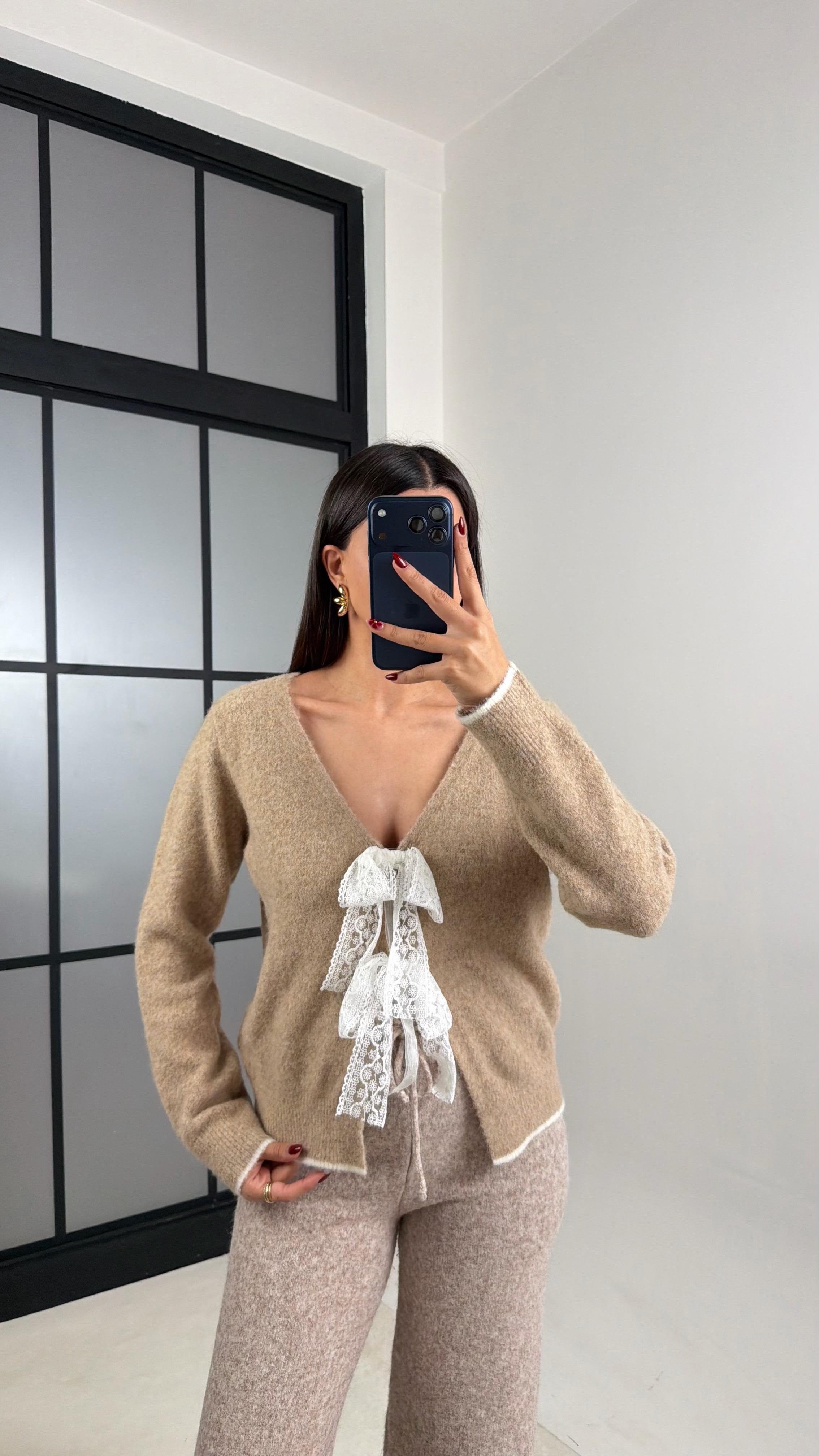 Vizon Fiyonk Detaylı Triko Hırka GAUS-00633GAUS الكارديغان  GAUS-00633