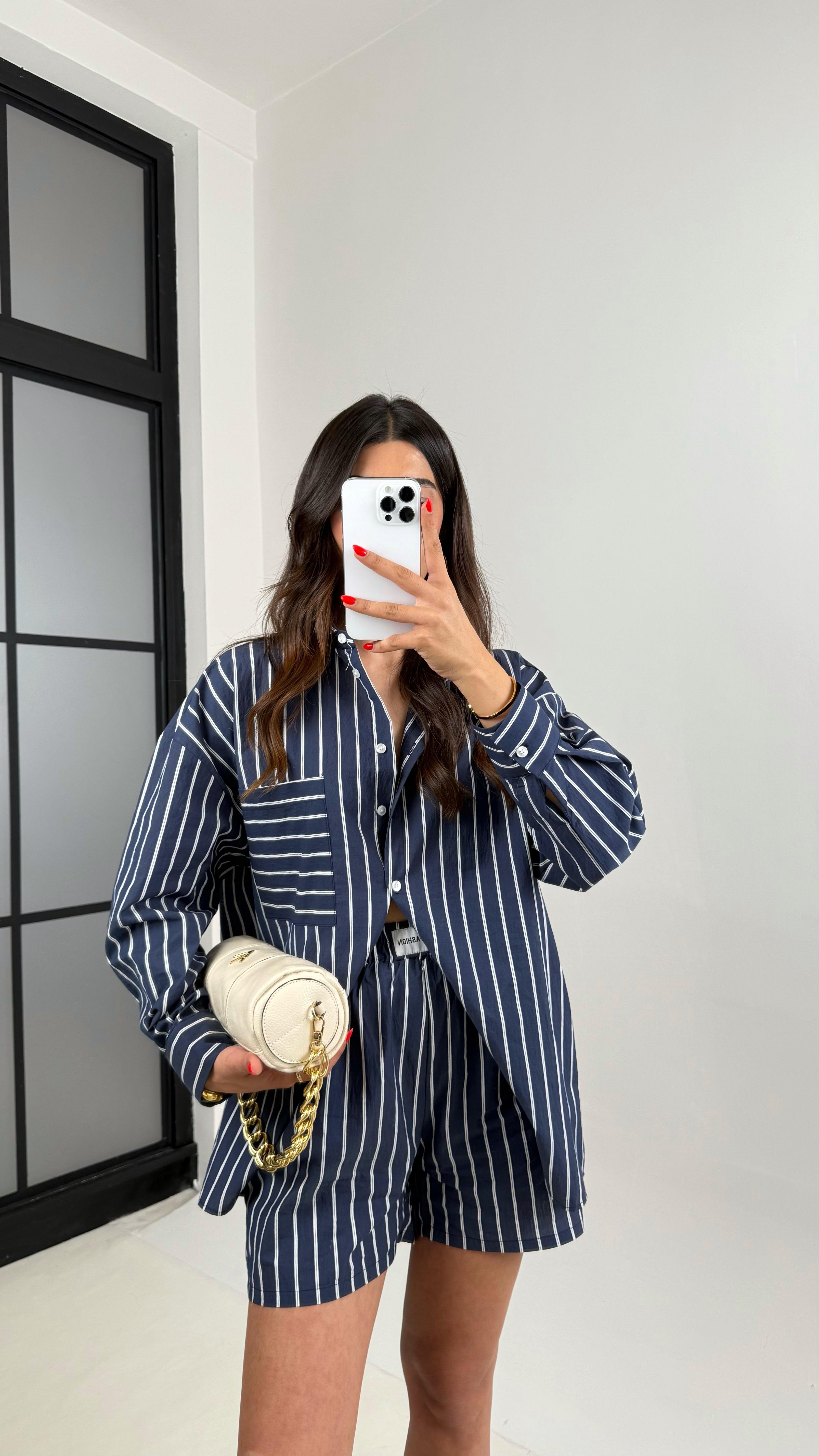 Lacivert Beyaz Çizgili Gömlek Şort İkili Keten Takım Gaus00475GausTAKIMGU1002110