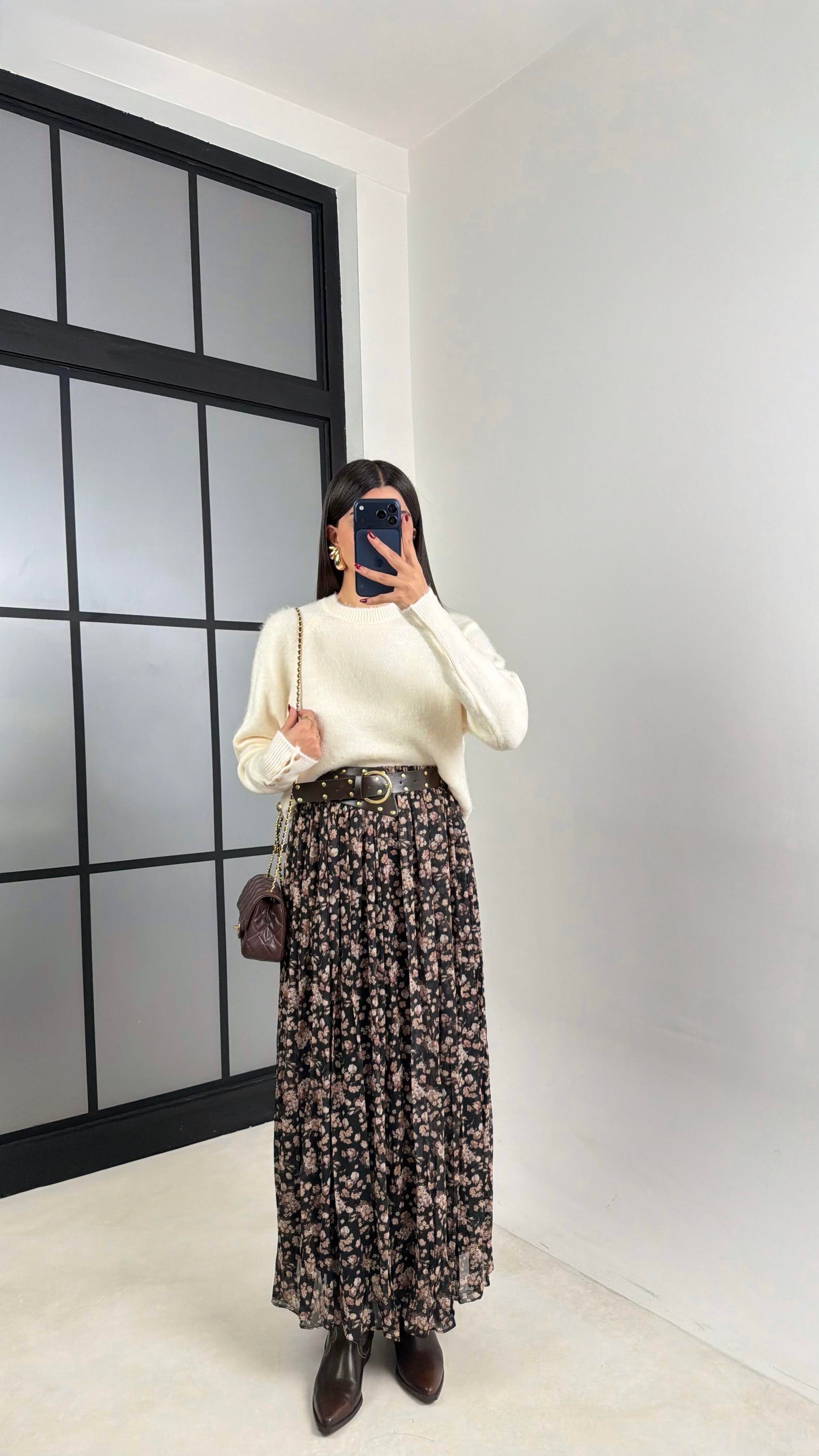 Siyah Çiçek Desenli Kemerli Astarlı Etek GAUS-00643GAUSETEKGAUS-00643