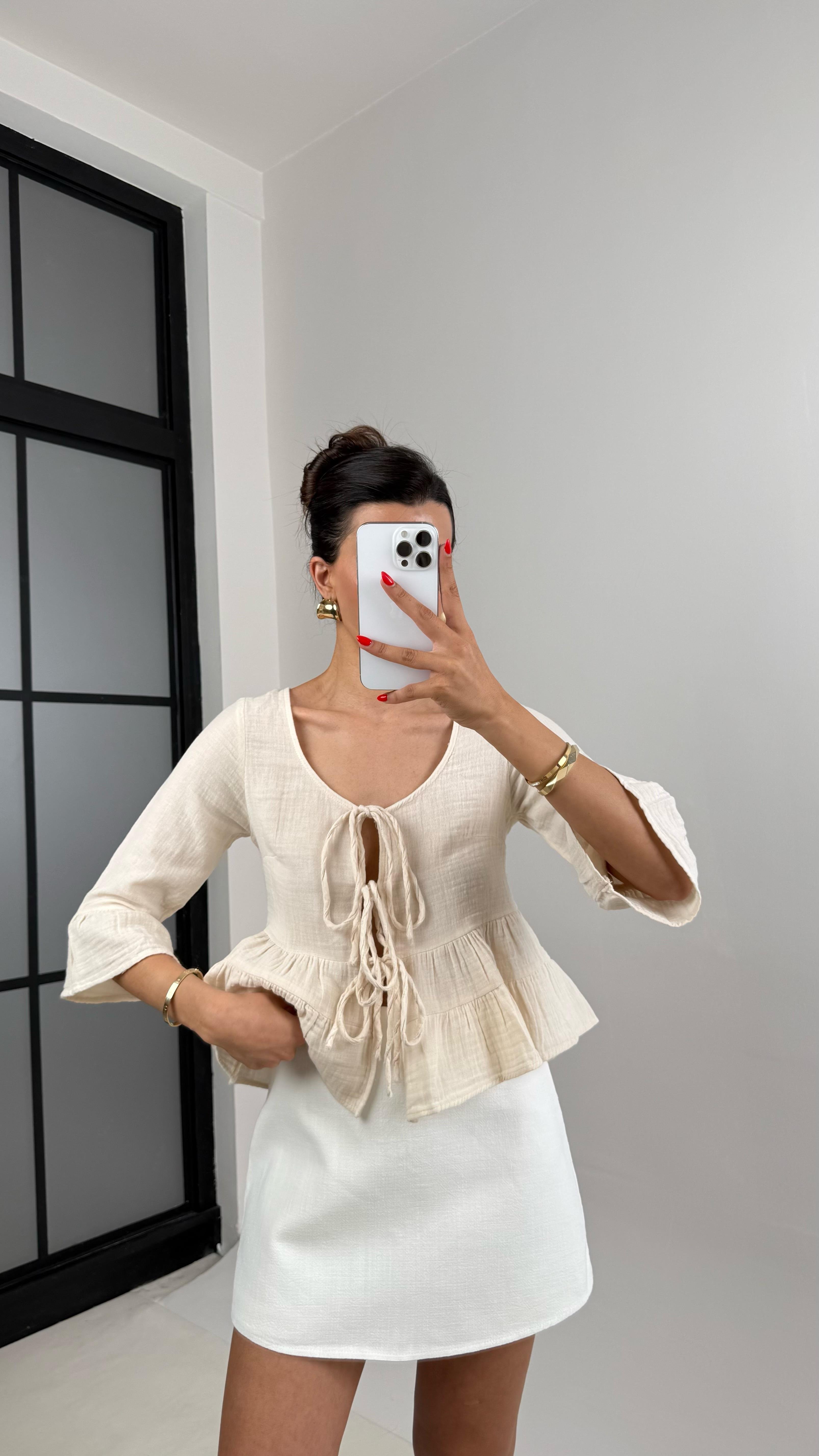 Taş Önden Bağlamalı Müslin Bluz Gaus00520Gausالبلوزات GU1002219