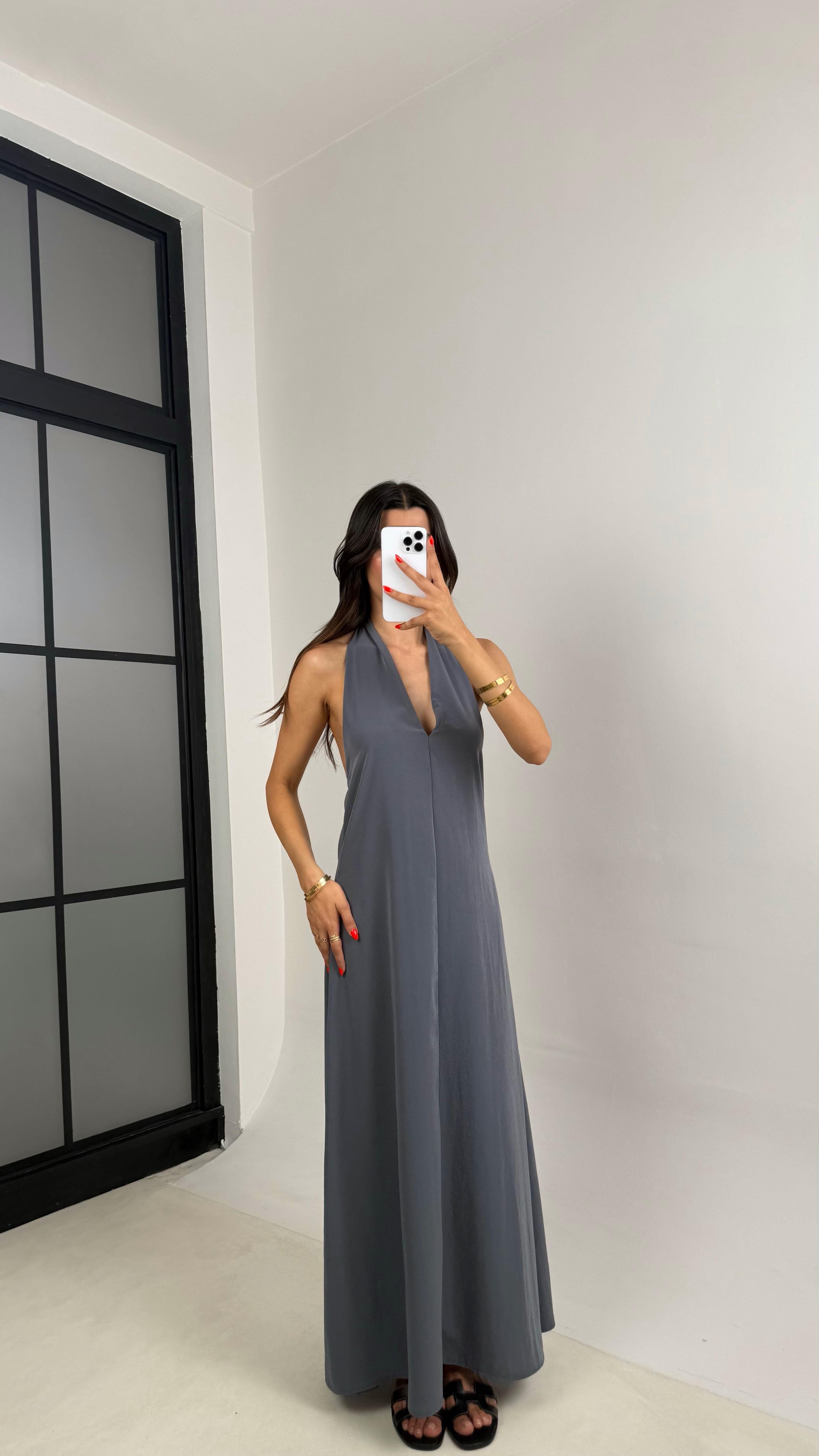 Antrasit Boyundan Bağlamalı V Yaka Tencel Elbise GAUS-0014GAUSELBİSEGAUS-0014