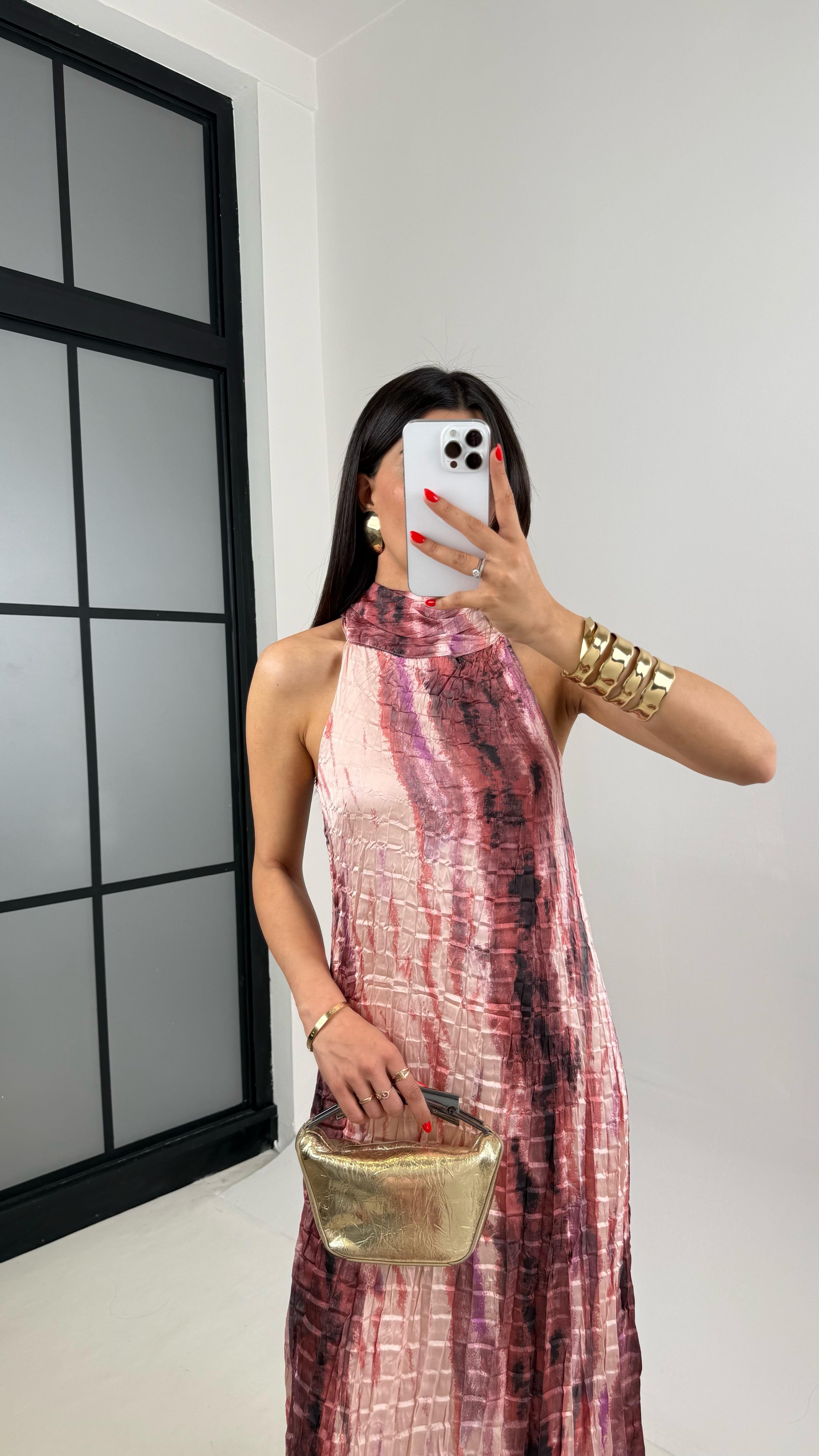 Pembe Renkli Astarlı Kırışık Elbise Gaus00313GausELBİSEGU1002078