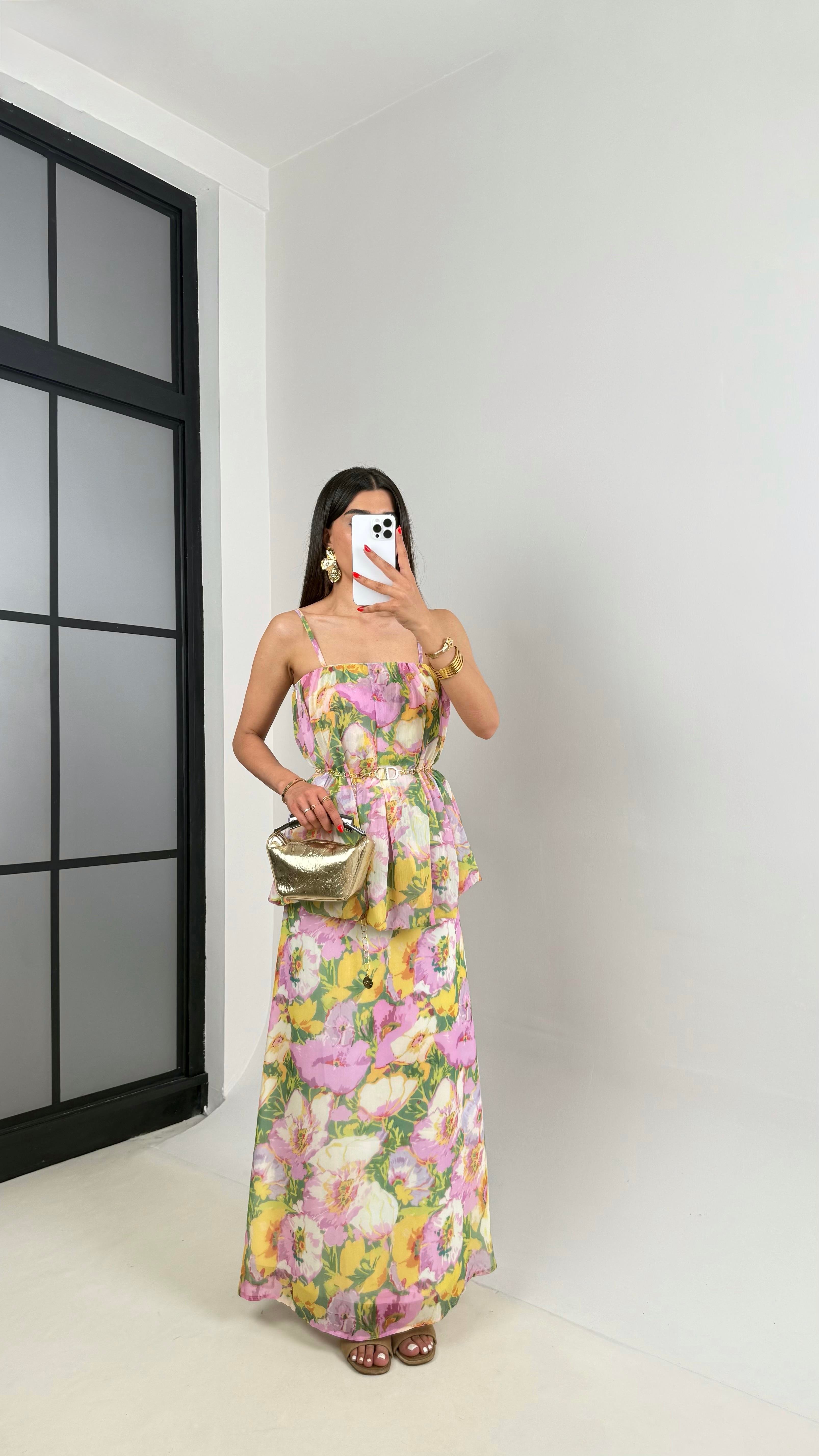 Pembe Çiçek Desenli Ayarlanabilir Askılı Astarlı Katlı Şifon Elbise Gaus00469GausELBİSEGU1002100