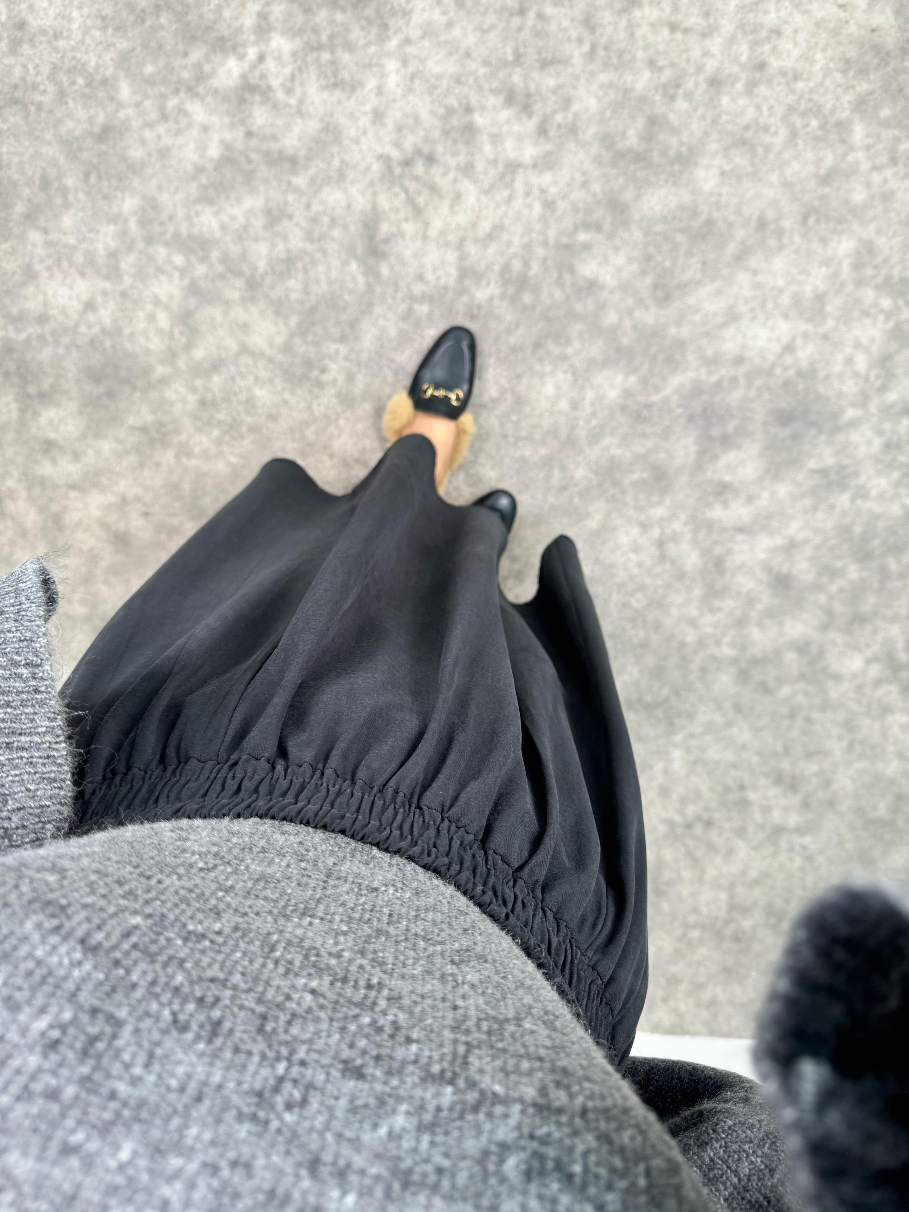 Sassa Siyah Beli Lastikli Kalın Cepli Tensel EtekGausETEKGU008990