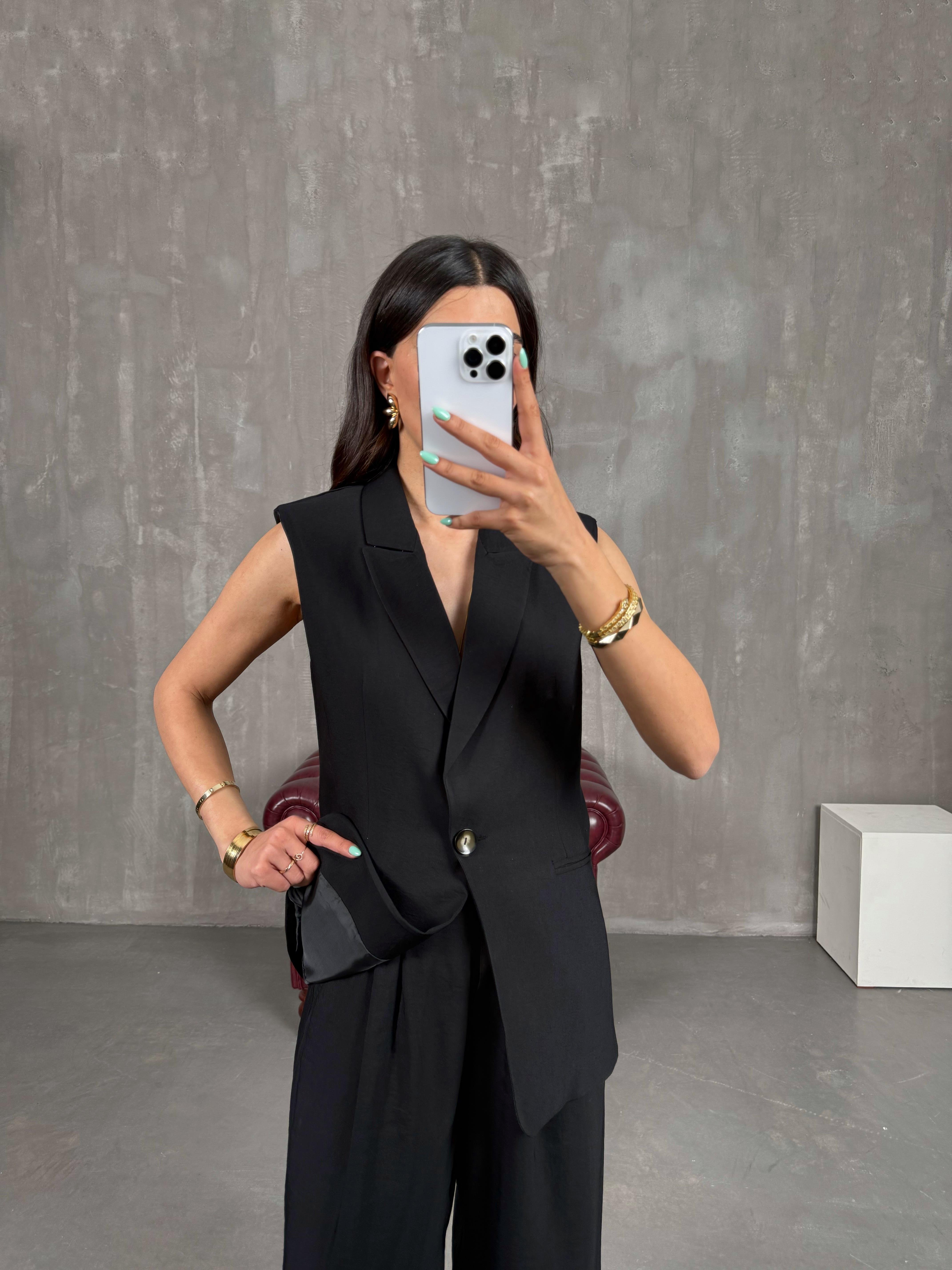 Siyah Astarlı Yelekli Tensel Takım Gaus00233GausTAKIMGU1001536