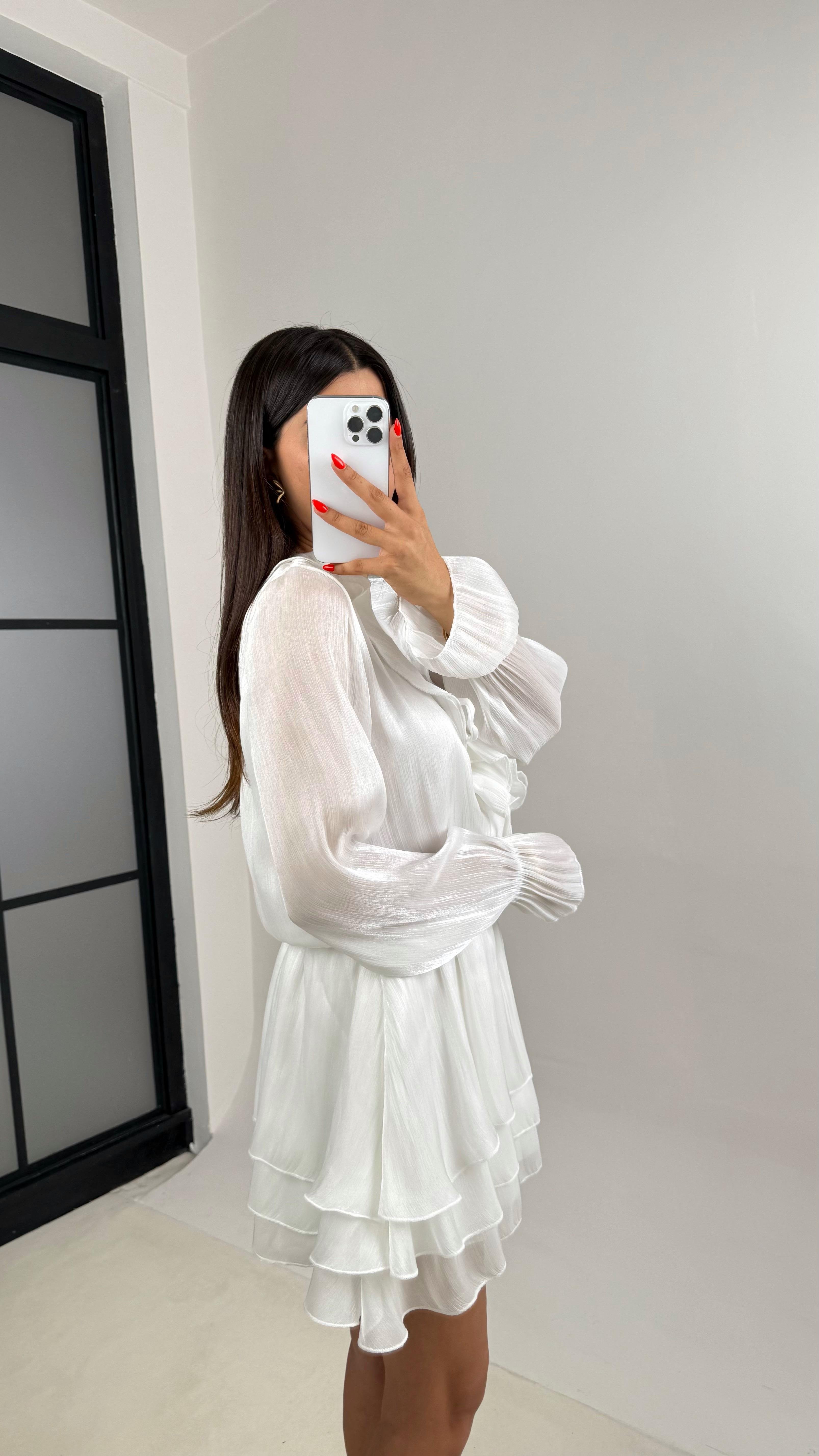 Beyaz Yaka Fırfırlı Bağlama Detaylı Katlı Astarlı Tasarım Parlak Şifon Elbise GAUS-0018GAUSELBİSEGAUS-0018