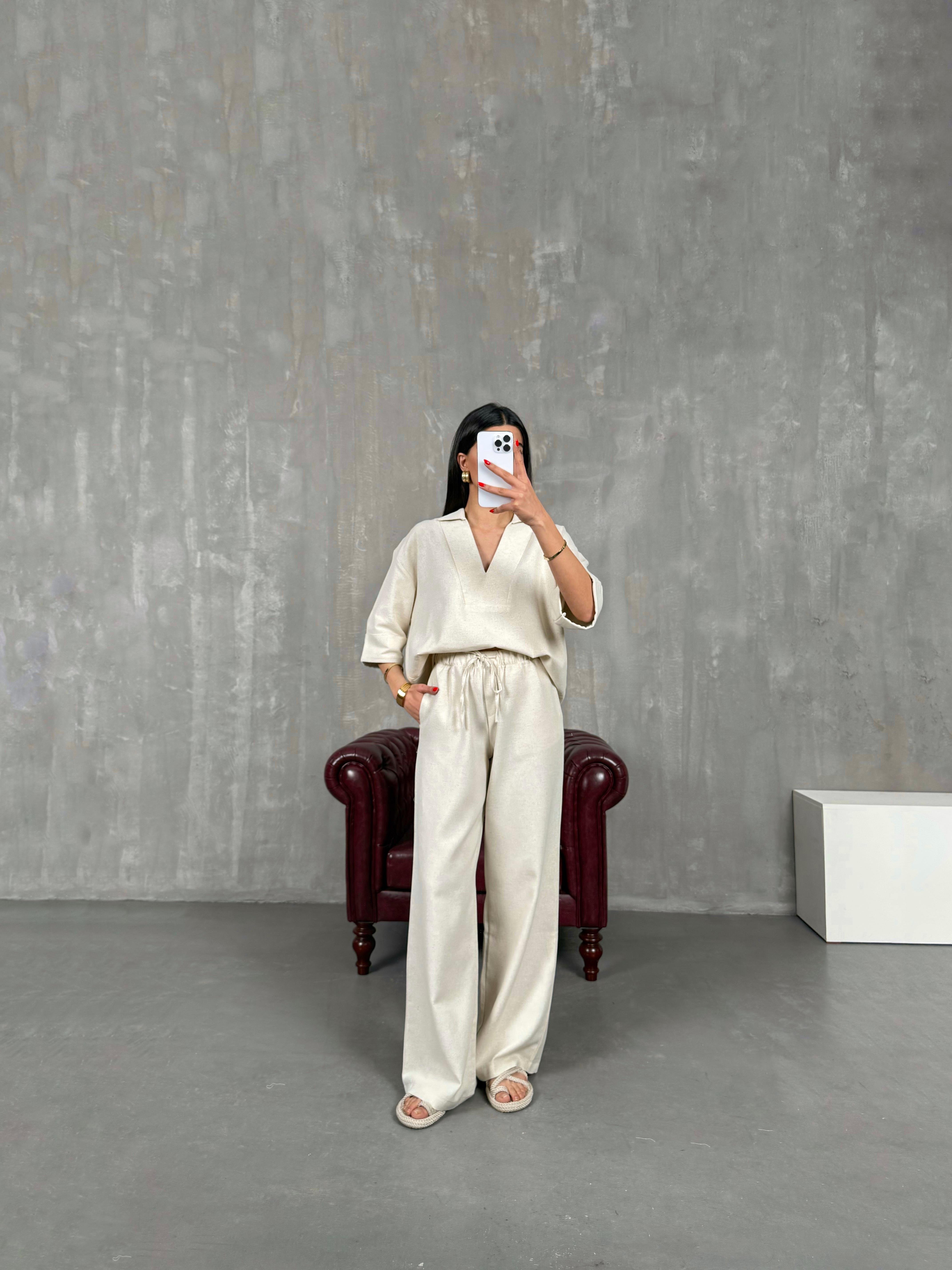 Taş V Yaka Keten Takım Gaus00159GausTAKIMGU1001367