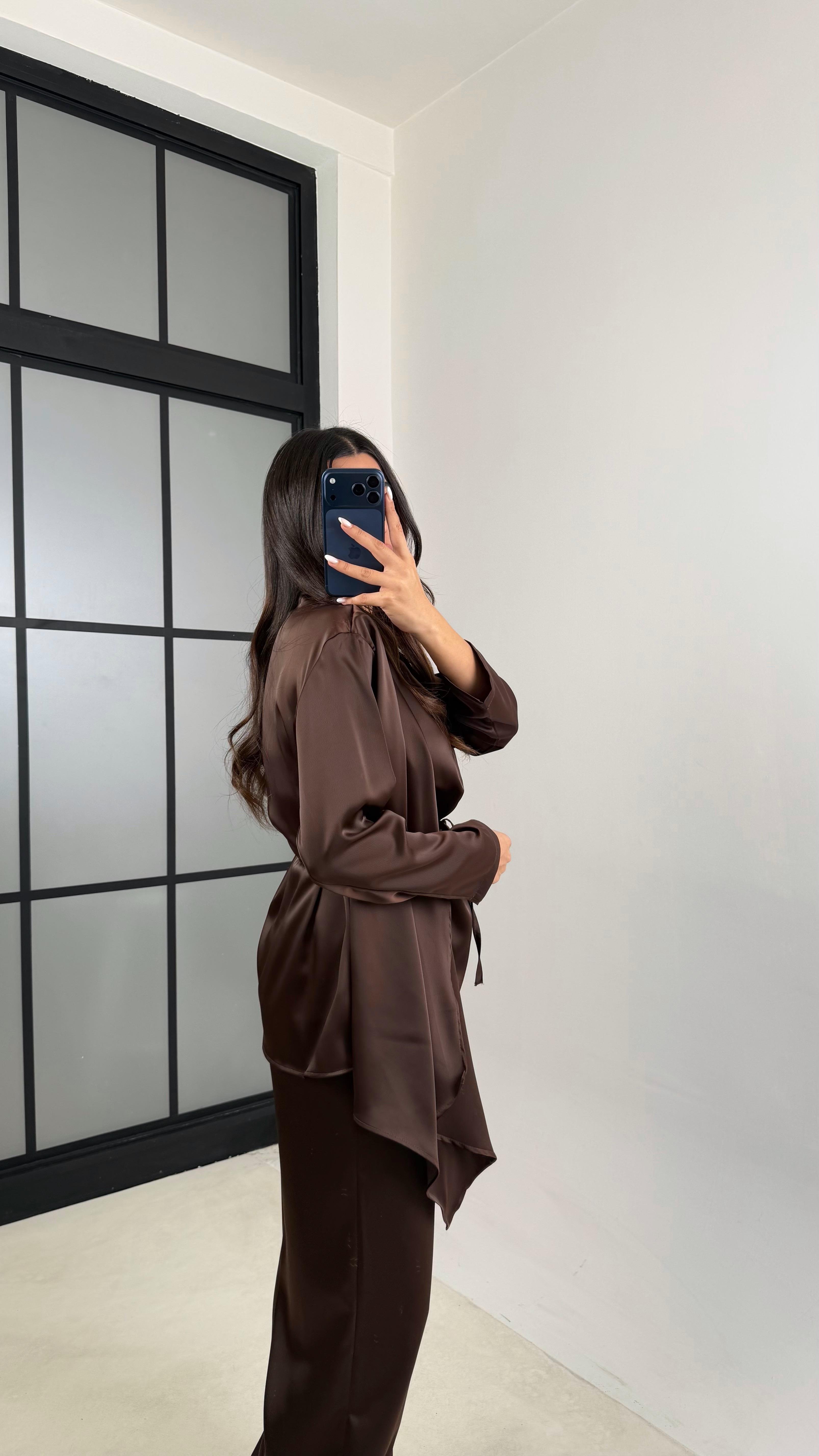 Kahve Şal Detaylı Bluz Beli Lastikli Şalvar İkili Saten Takım GAUS-00606GAUSTAKIMGAUS-00606