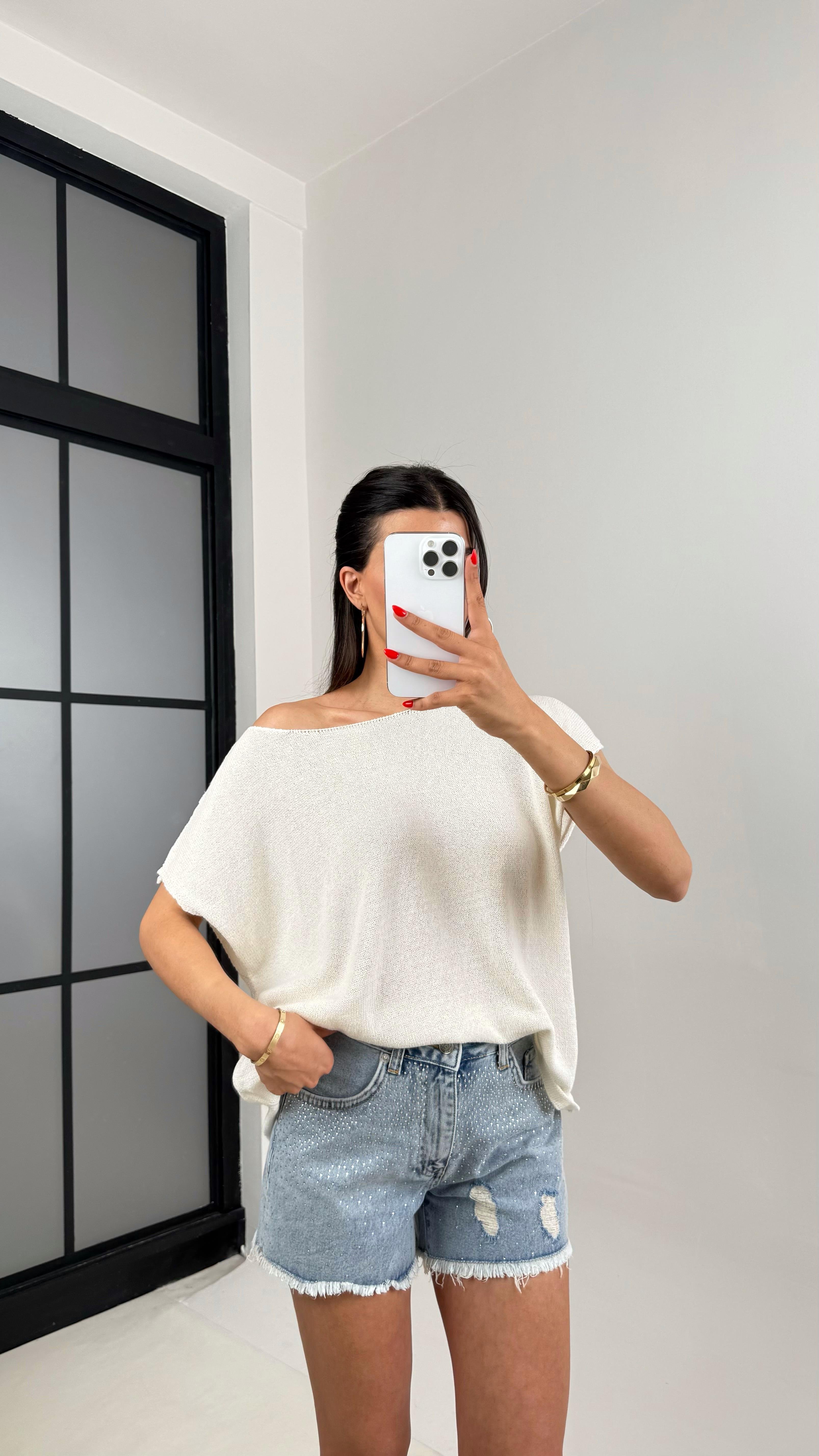 Beyaz Omzu Açık Kısa Kol Triko Kazak Gaus00504GausTRİKOGU1002182