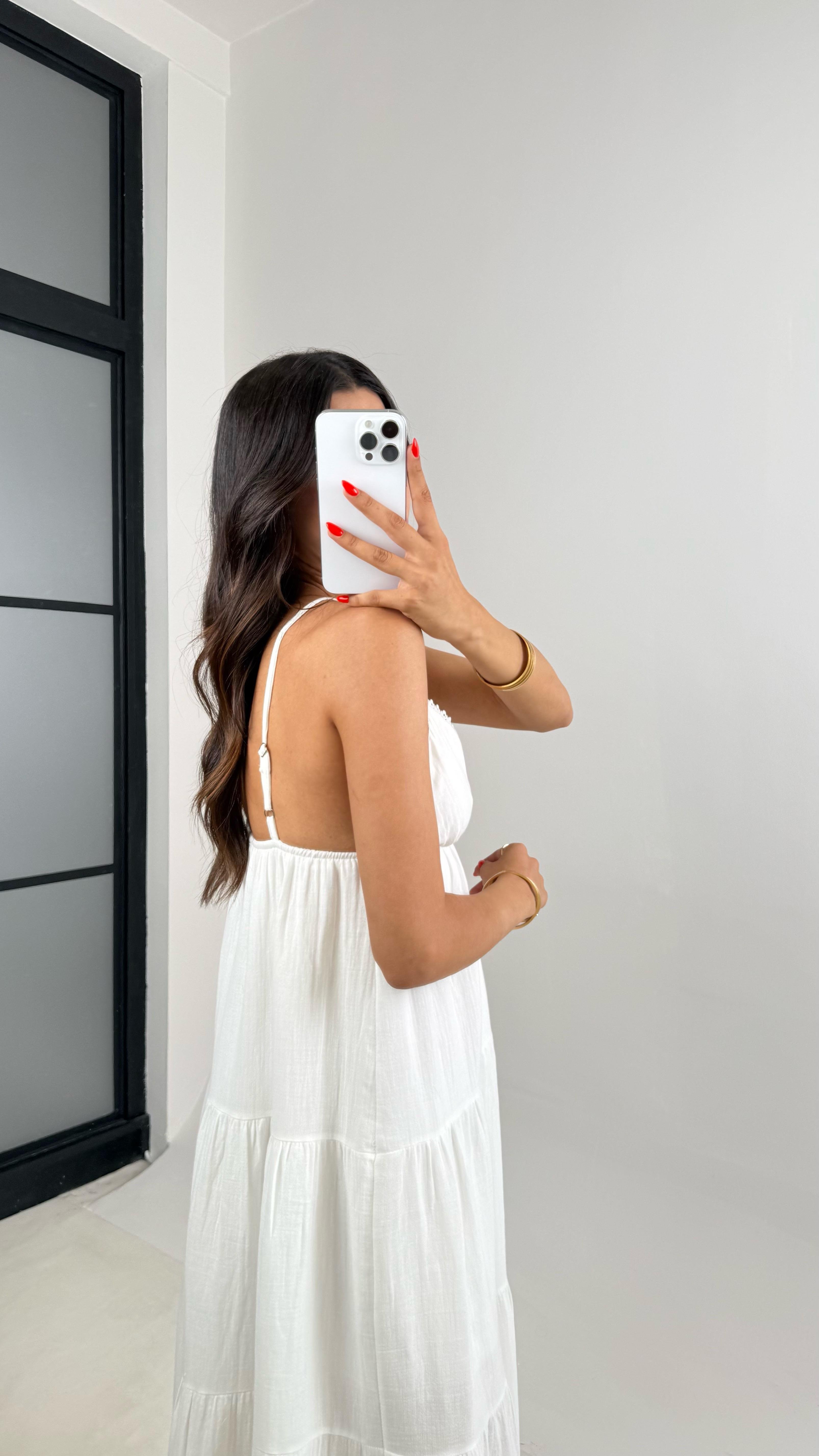 Beyaz Ayarlanabilir Askılı Dantel Detaylı Müslin Elbise GAUS-001GAUSELBİSEGAUS-001