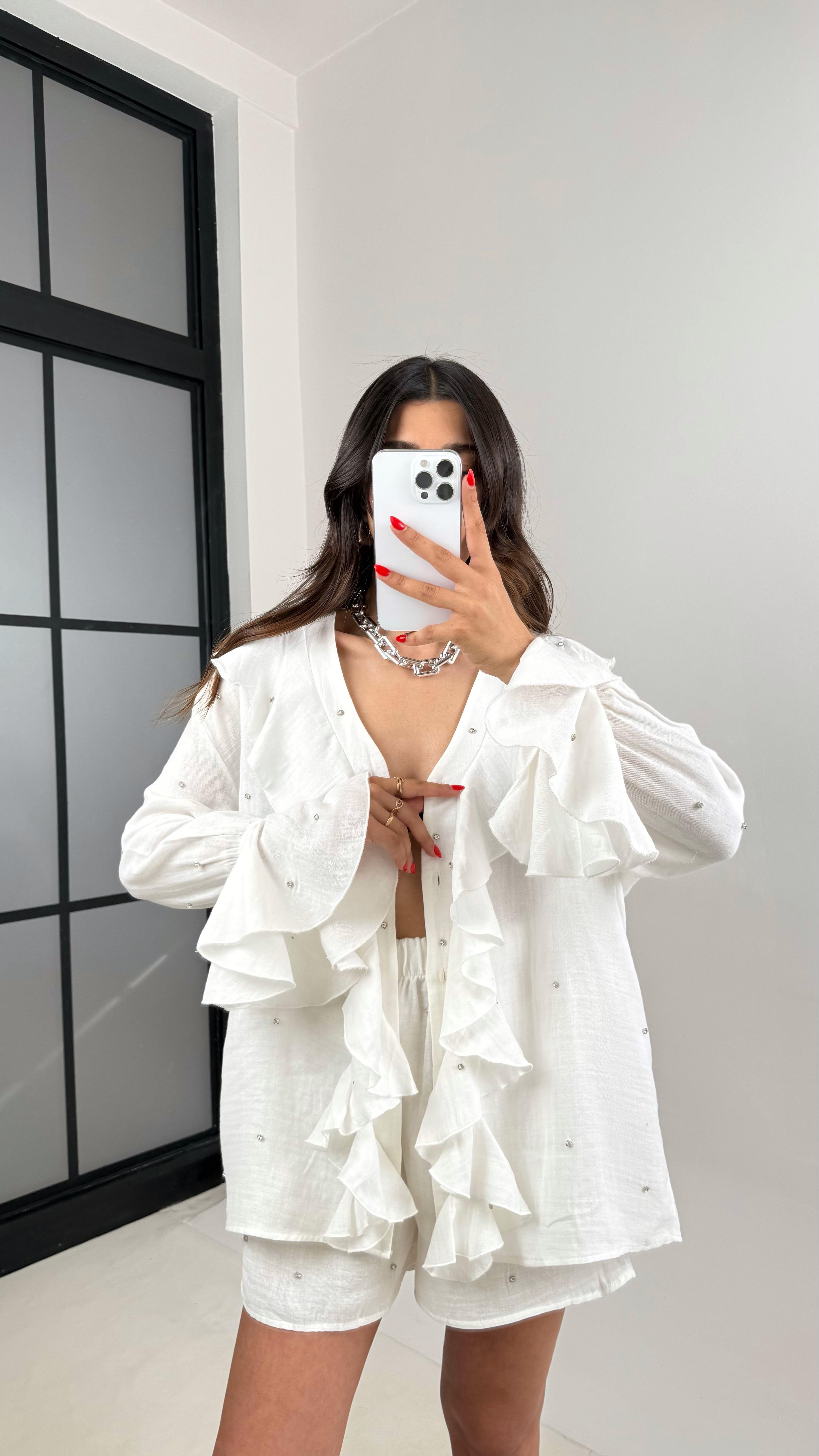 Beyaz Yaka Fırfırlı Taş Detaylı Gömlek Şortlu Müslin Takım Gaus00511GausTAKIMGU1002199