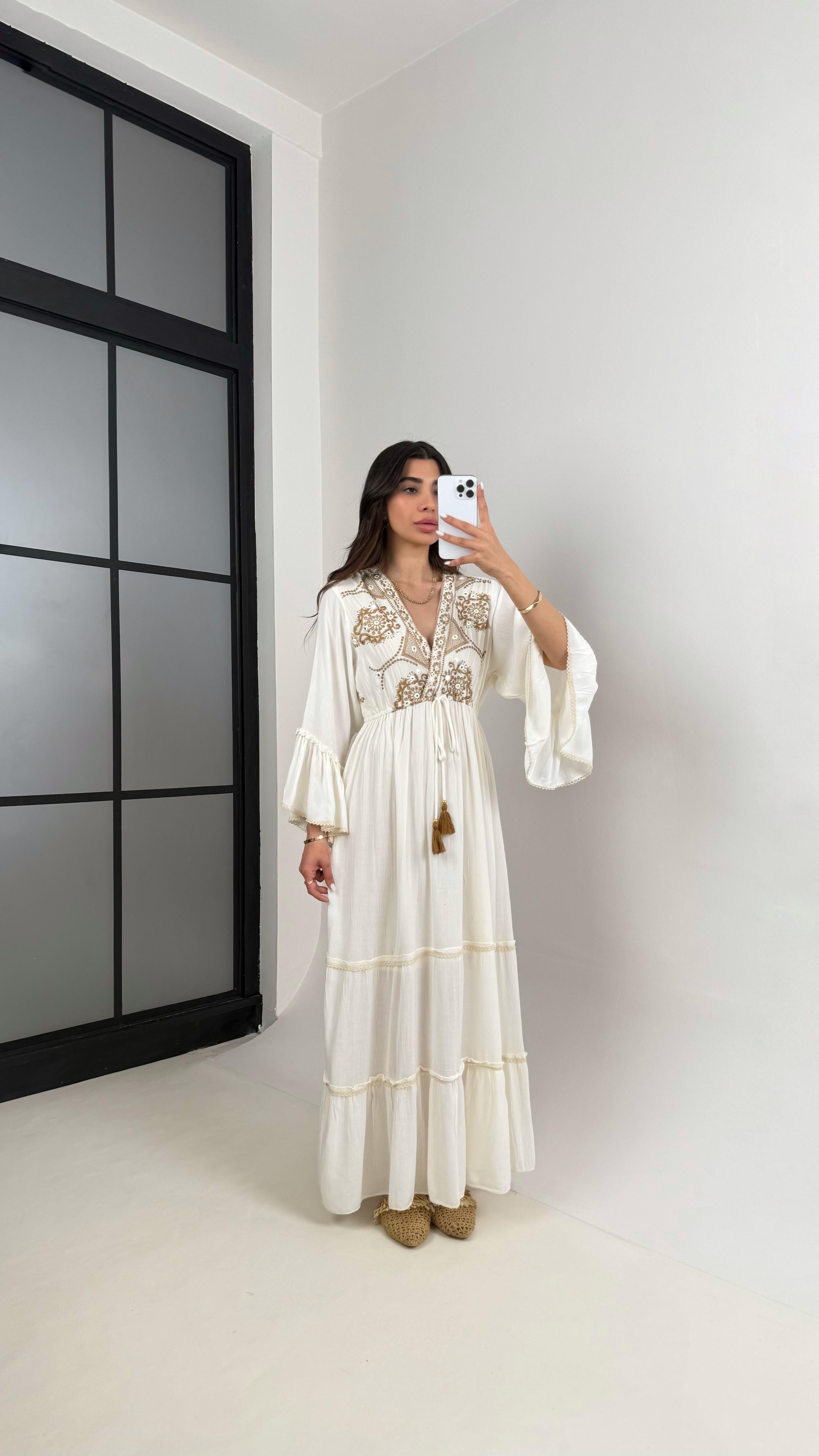 Ekru V Yaka İşlemeli Etnik Desen İthal Kumaş Elbise Gaus00428GausELBİSEGU1001998