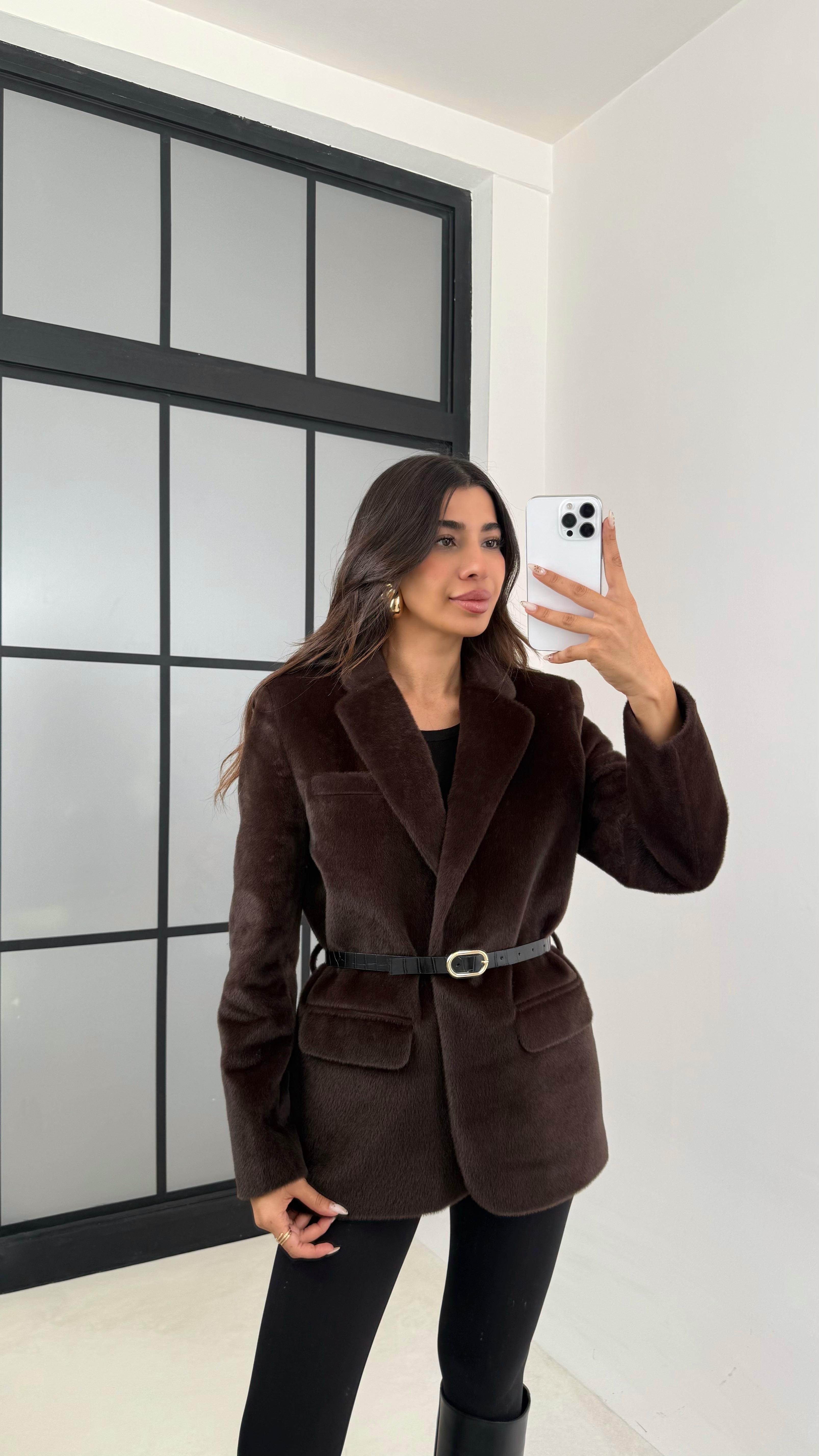 Acı Kahve Astarlı Kemerli Peluş Tüylü Ceket GAUS-00131GAUS السترات  GAUS-00131