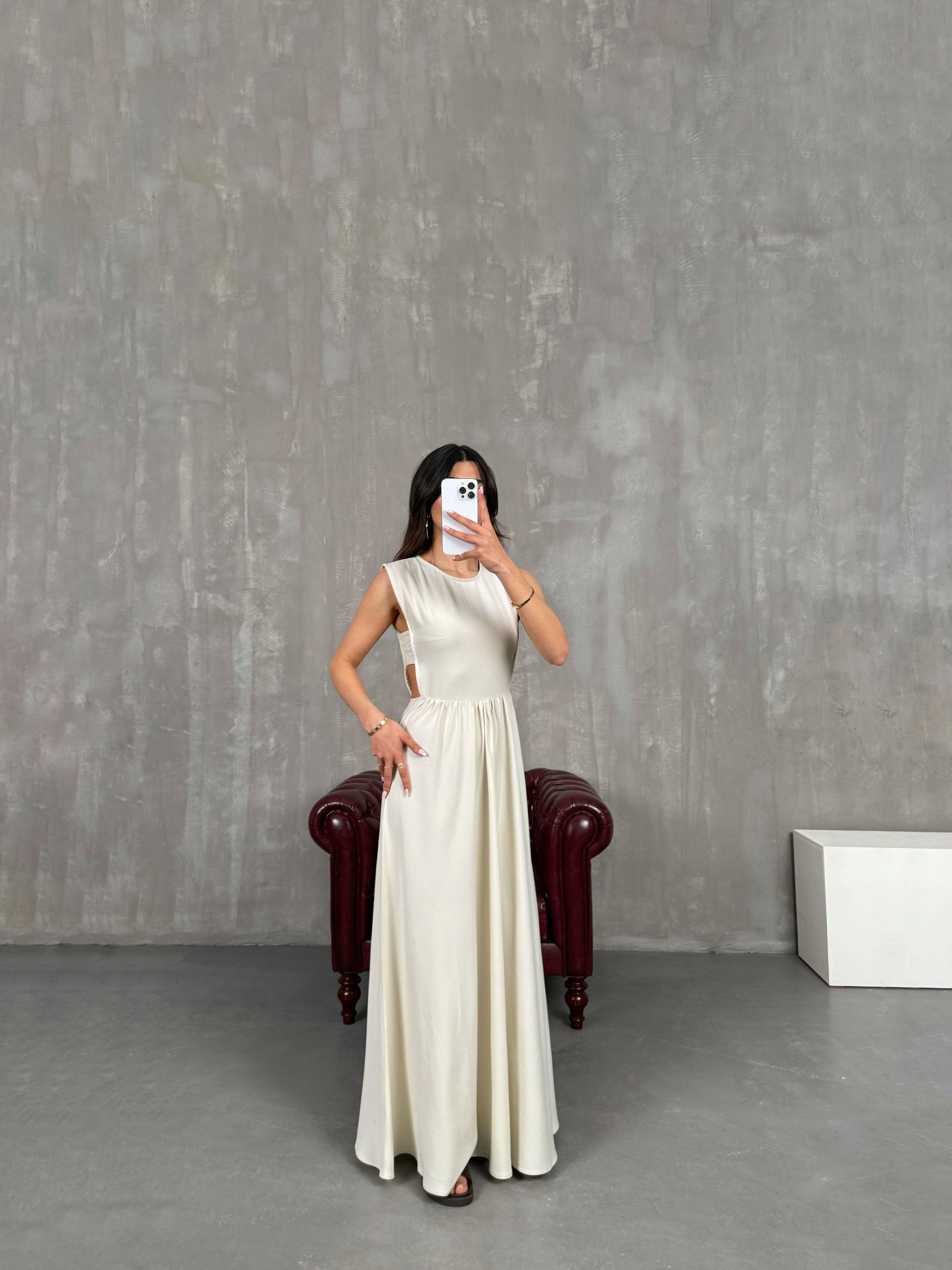 Taş Yan Dekolteli Keten Elbise Gaus00255GausELBİSEGU1001592