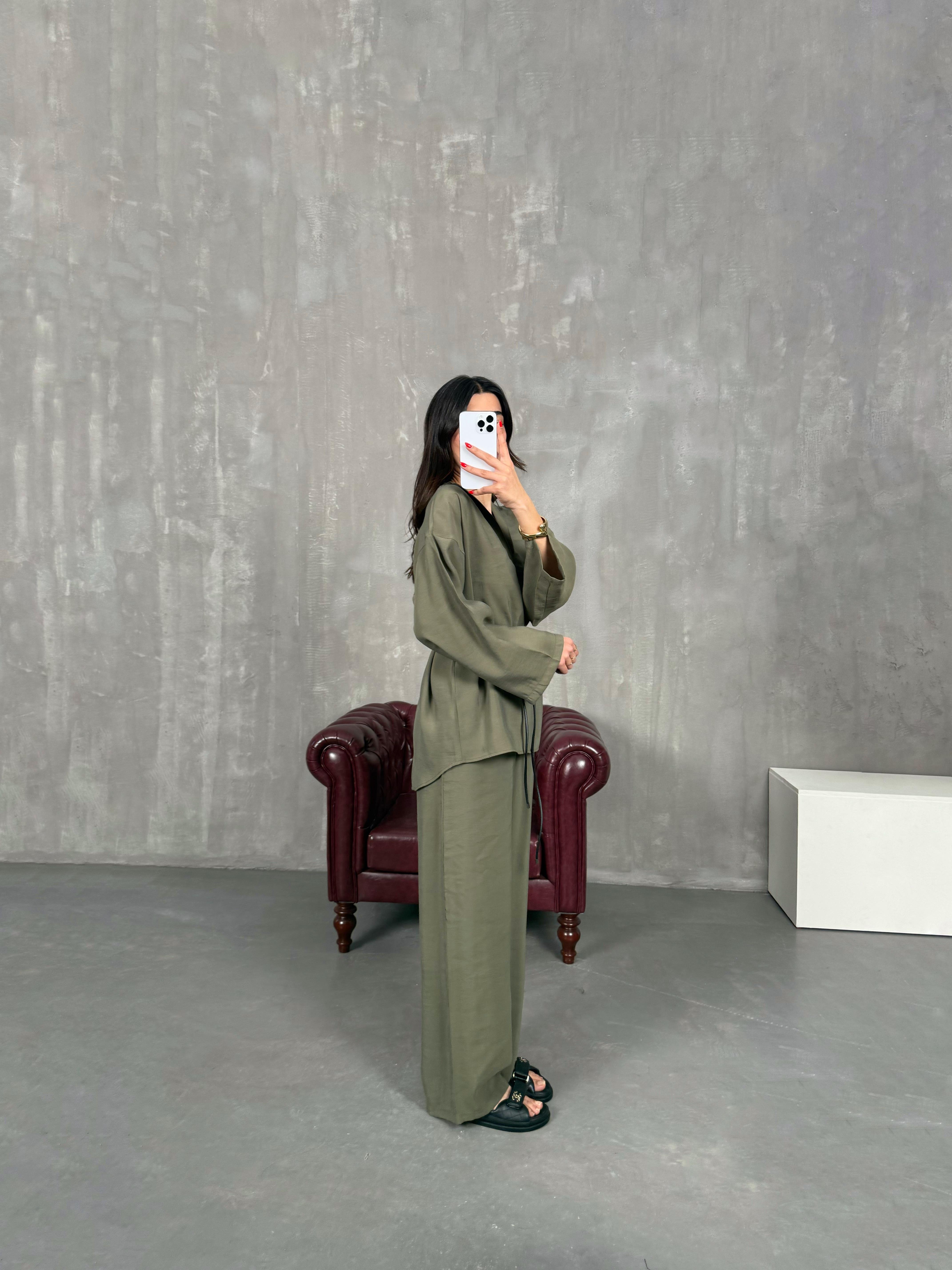 Haki V Yaka Deri Kuşaklı Tensel Takım Gaus00205GausTAKIMGU1001482