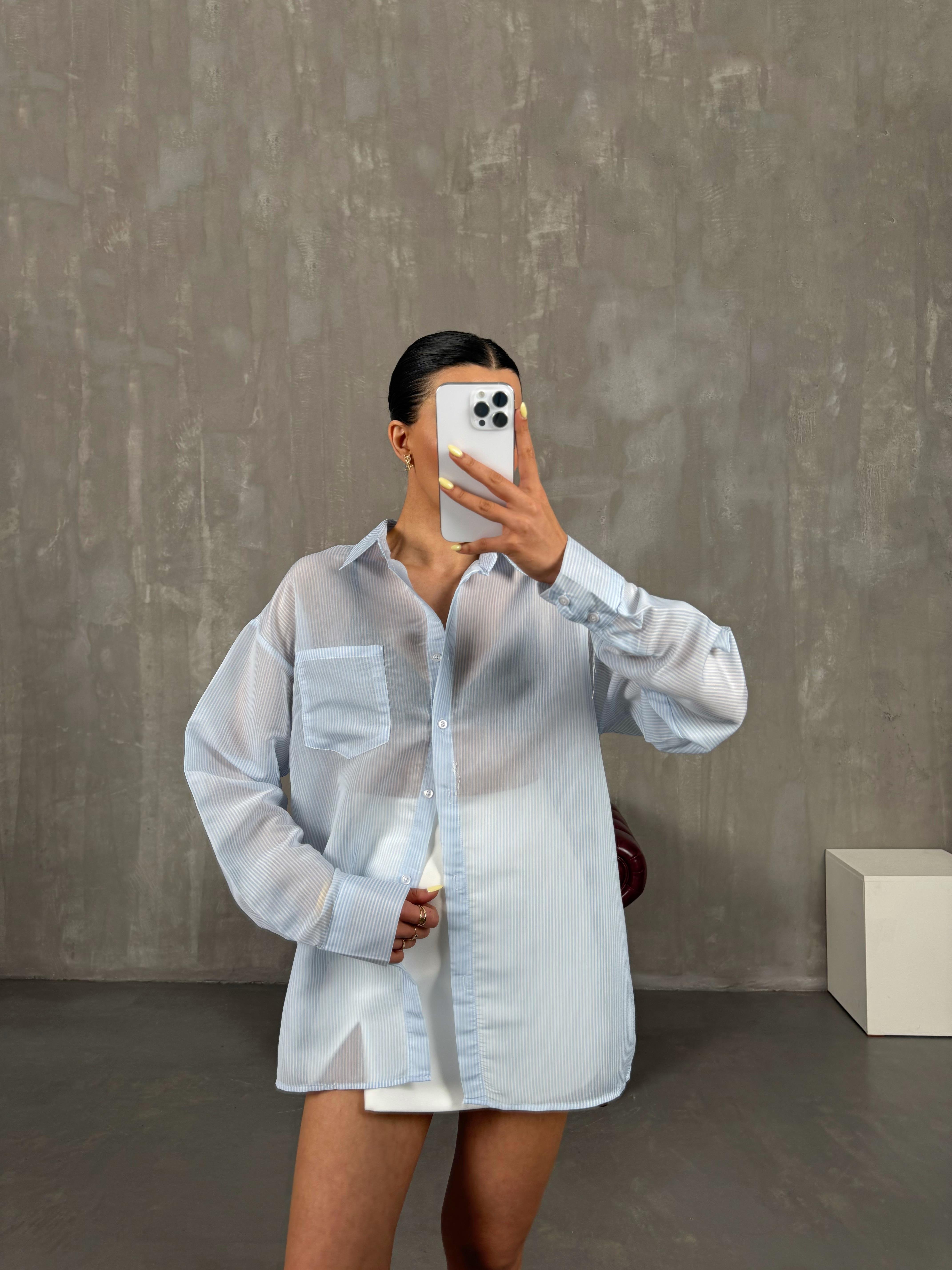 Mavi Çizgili Hafif Transparan Muadil Gömlek Gaus00153GausGÖMLEKGU1001352