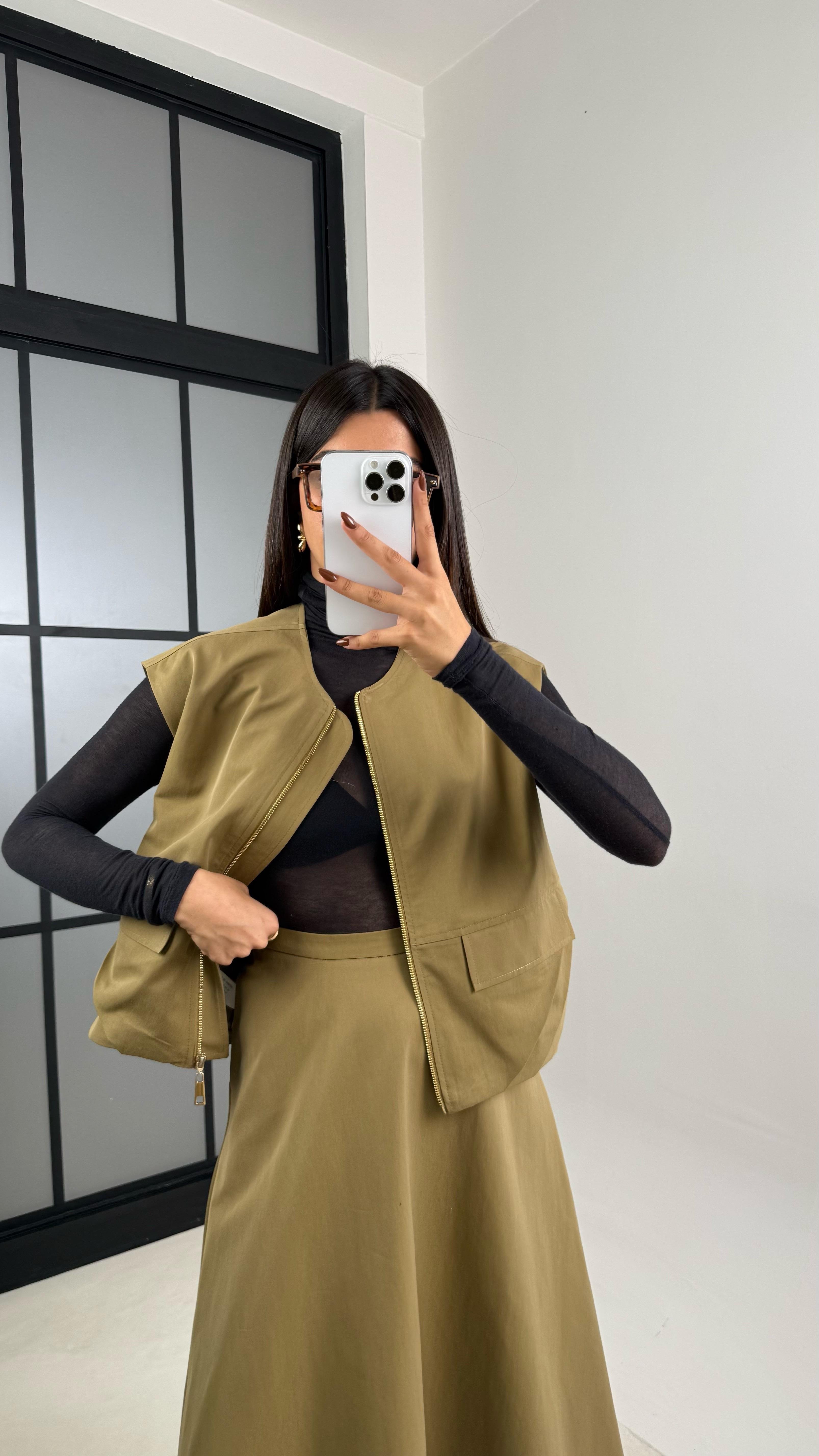 Yeşil Astarlı Cep Detaylı Yelek Etek İkili Premium Takım GAUS-00181GAUSTAKIMGAUS-00181