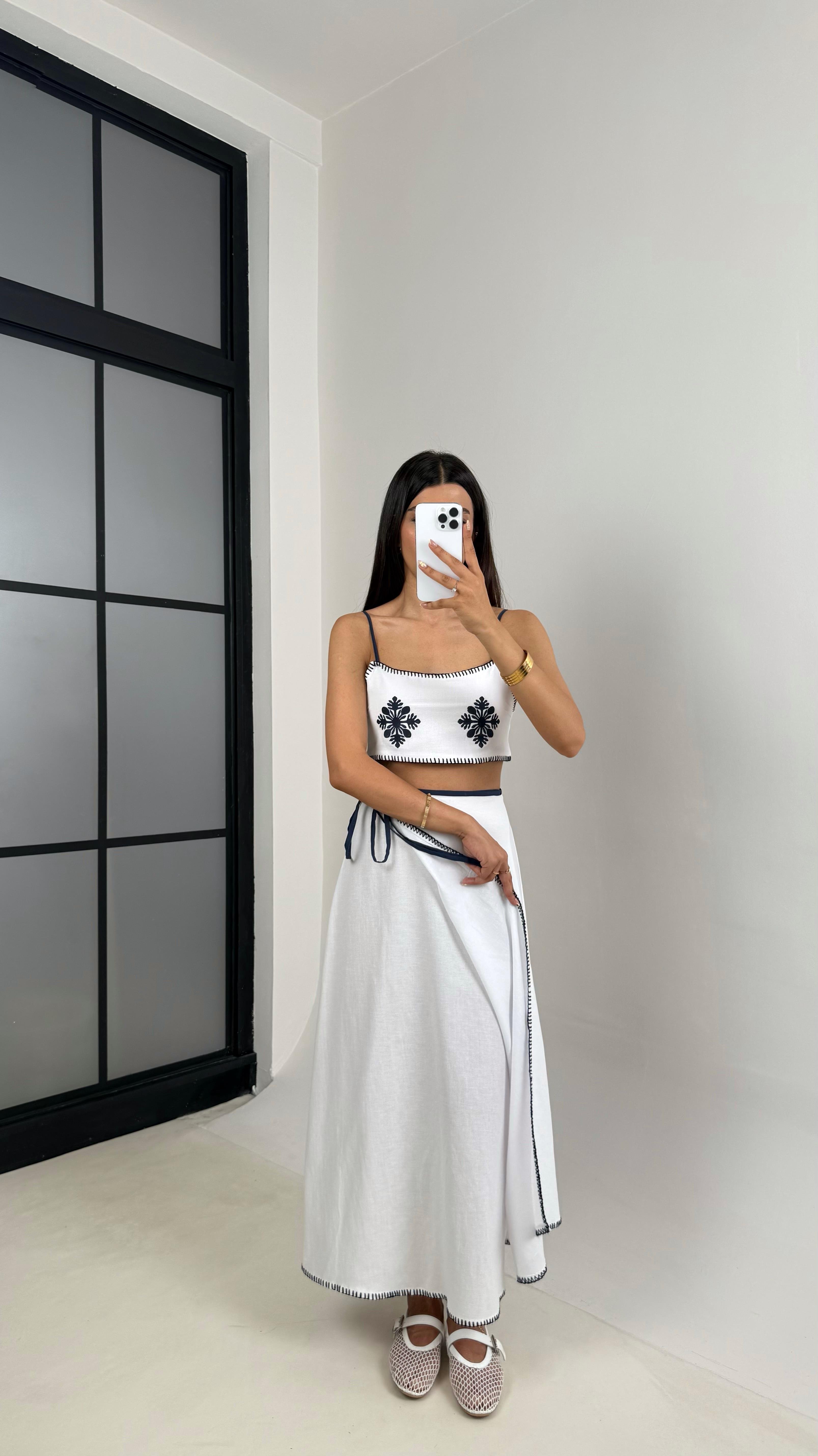 Keten Nakış İşlemeli Crop Bağlamalı Etek İkili Takım Gaus00647GausTAKIMGU1002504 