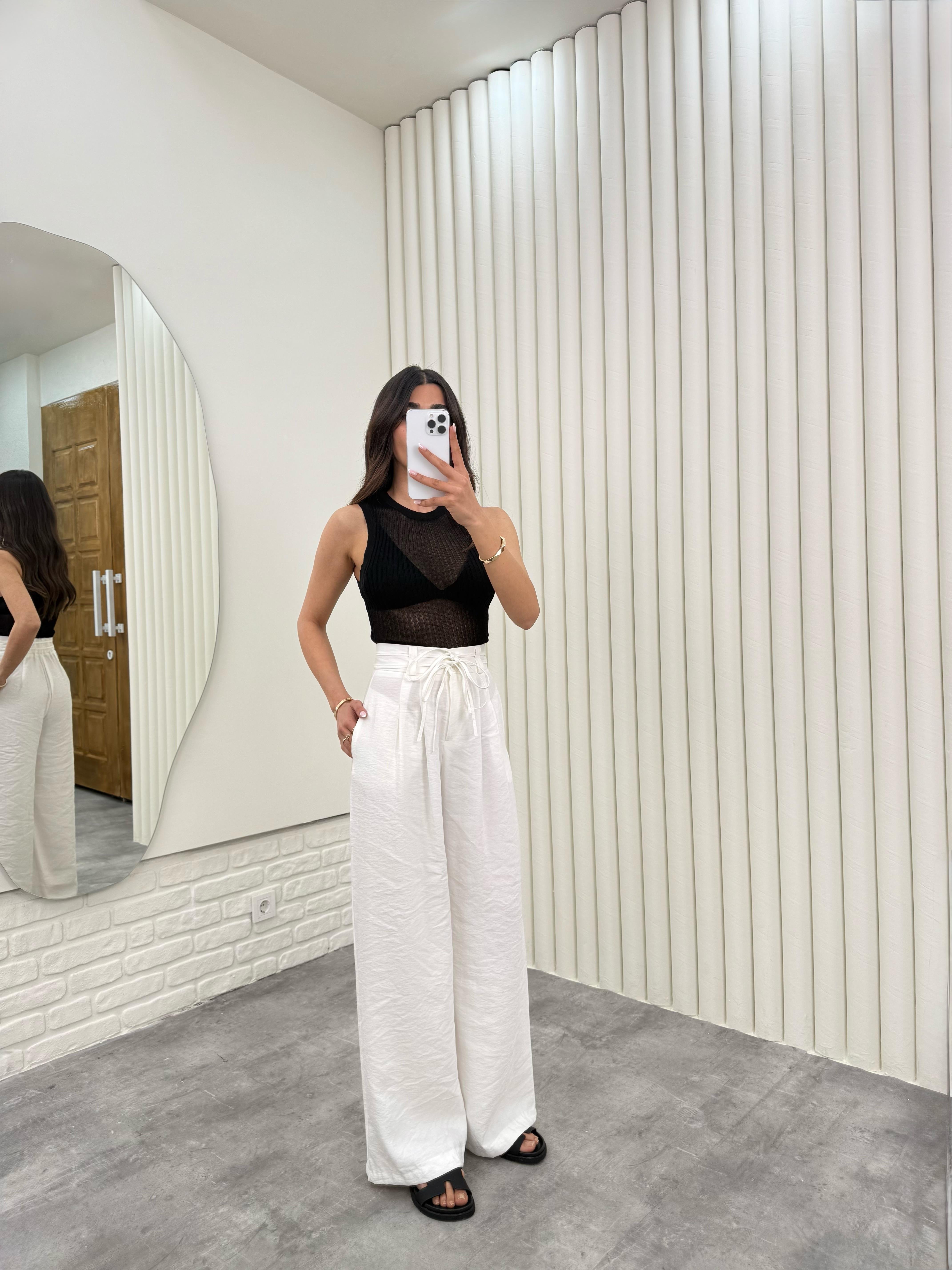 Beyaz Kuşaklı Tensel Kırışık Kumaş Palazzo Pantolon Gaus00302GausPANTOLONGU1001695