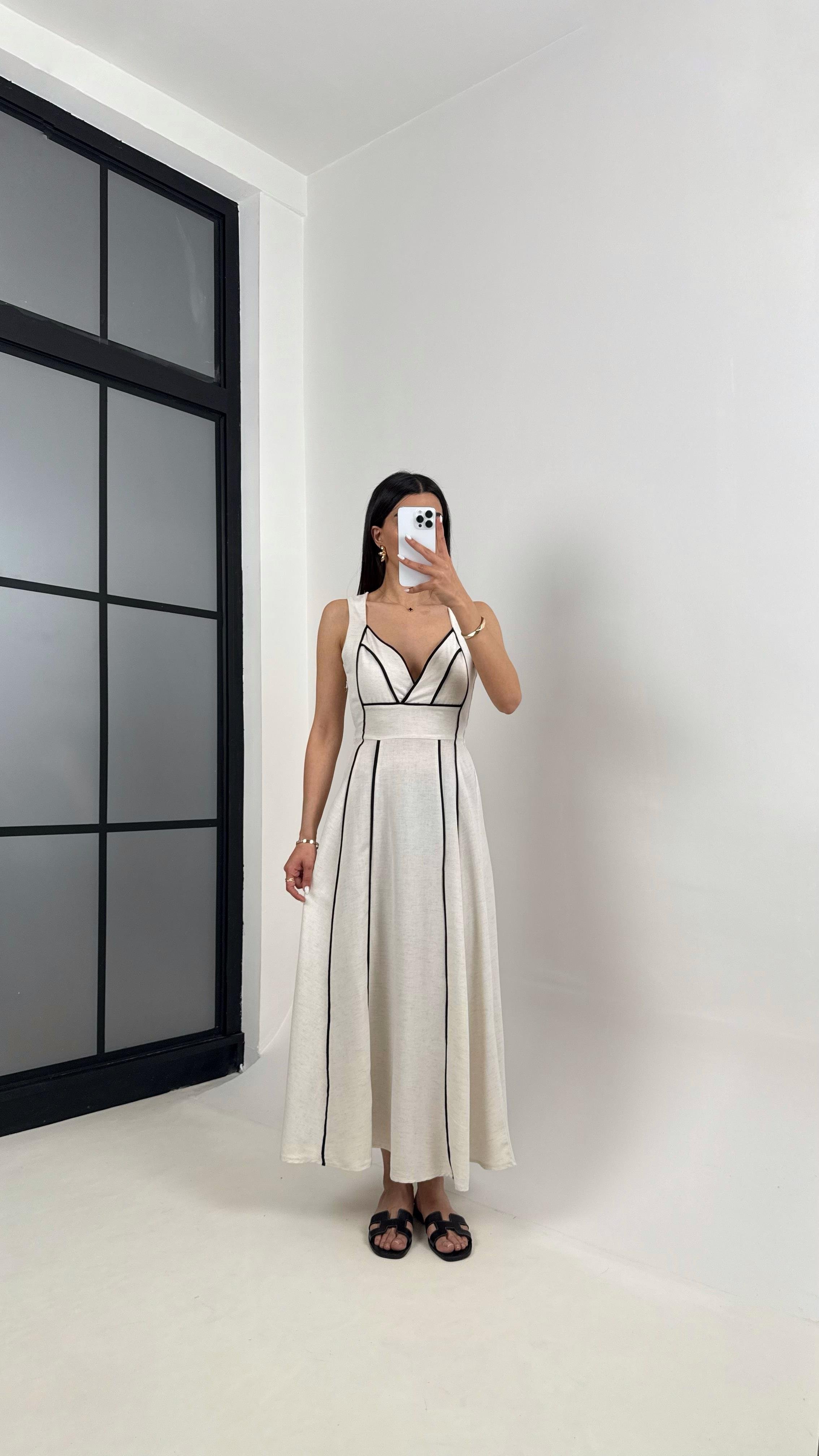 Taş Siyah Şerit Detaylı Tasarım Keten Elbise Gaus00370GausELBİSEGU1001862