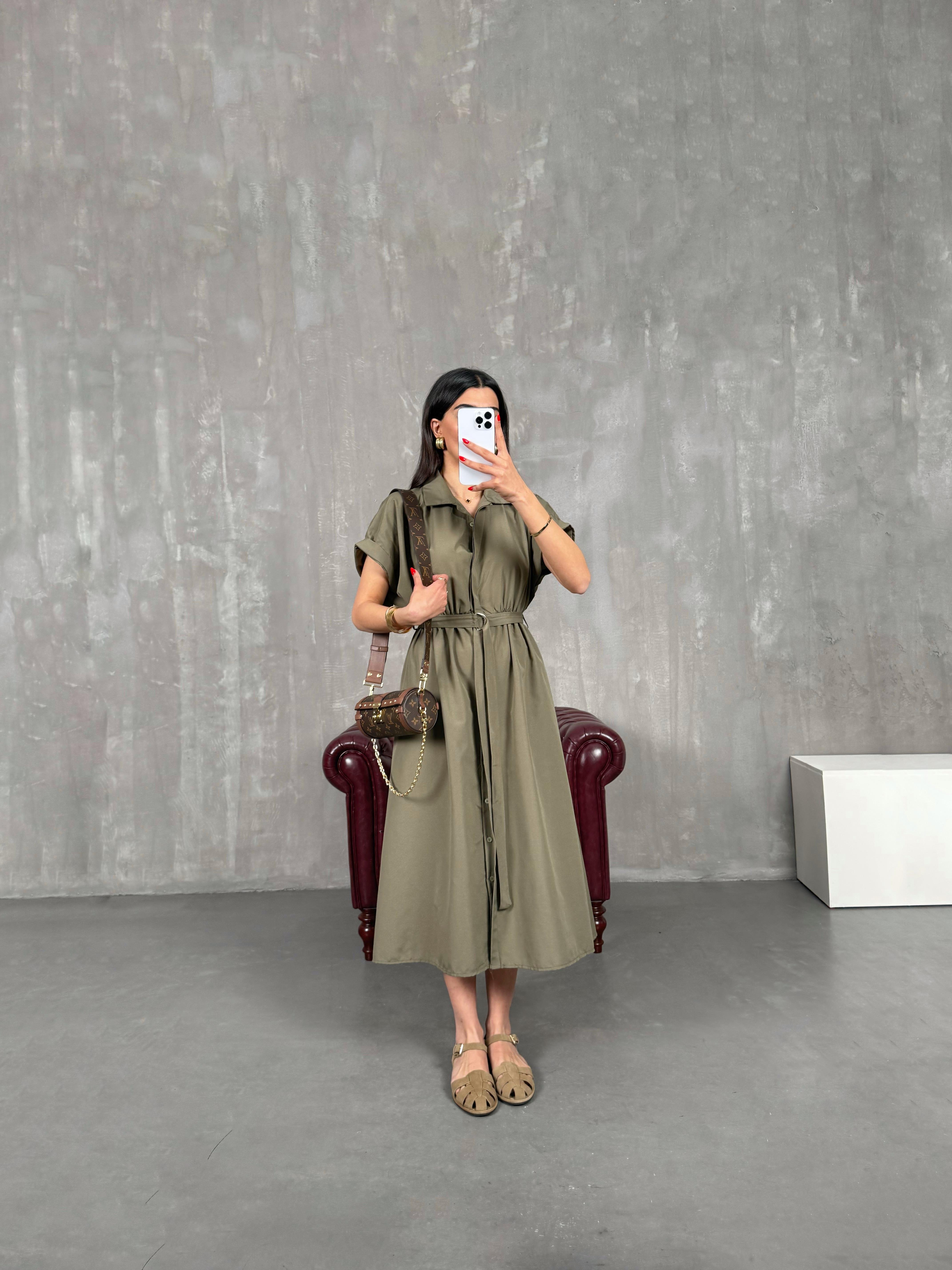 Haki Ön Düğmeli Kuşaklı Beli Lastikli Gömlek Yaka Elbise Gaus00178GausDressesGU1001417