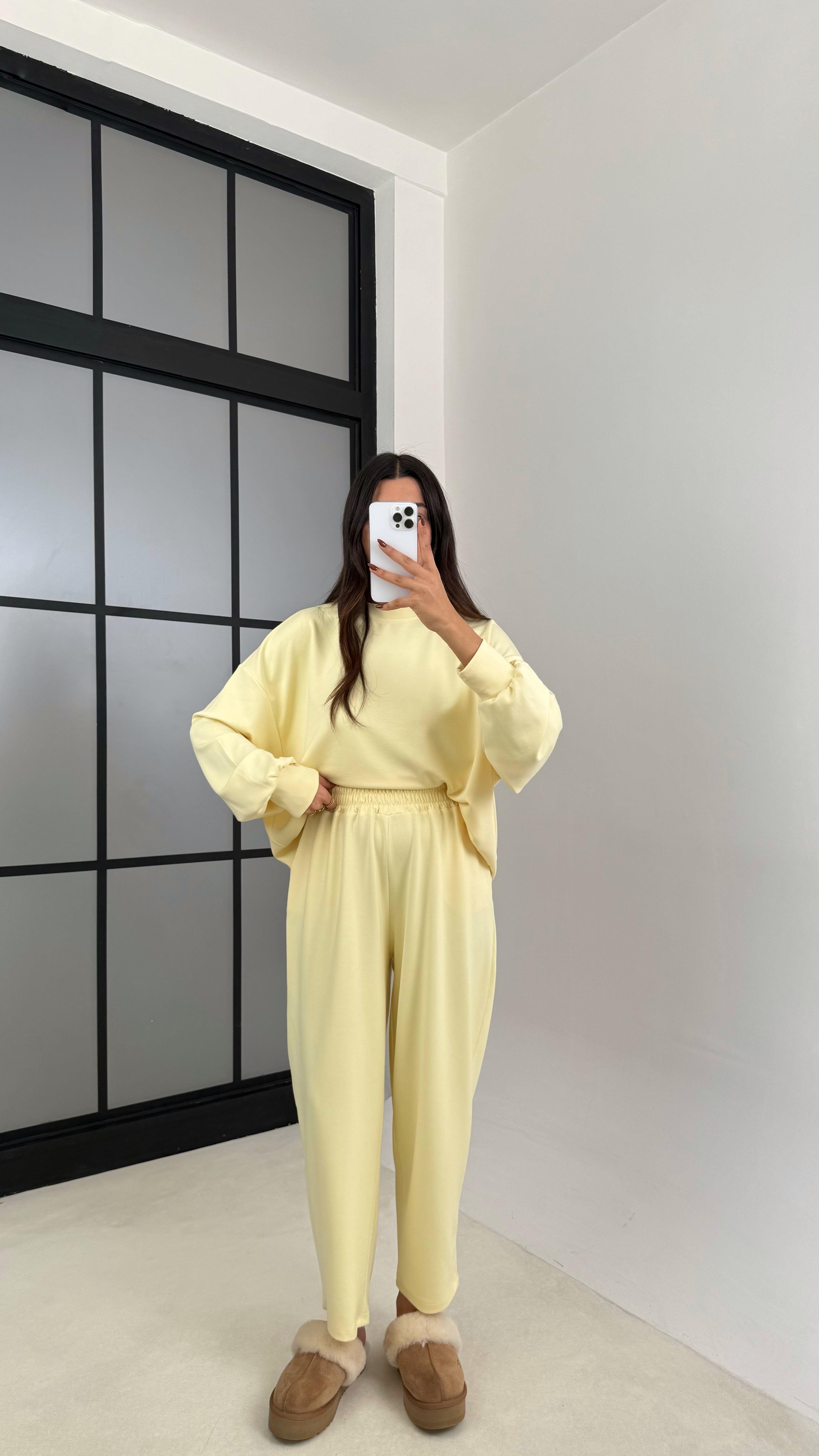 Sarı Uzun Kol Kazak Beli Lastikli Pantolon İkili Modal Kumaş Takım GAUS-00135GAUSTAKIMGAUS-00135