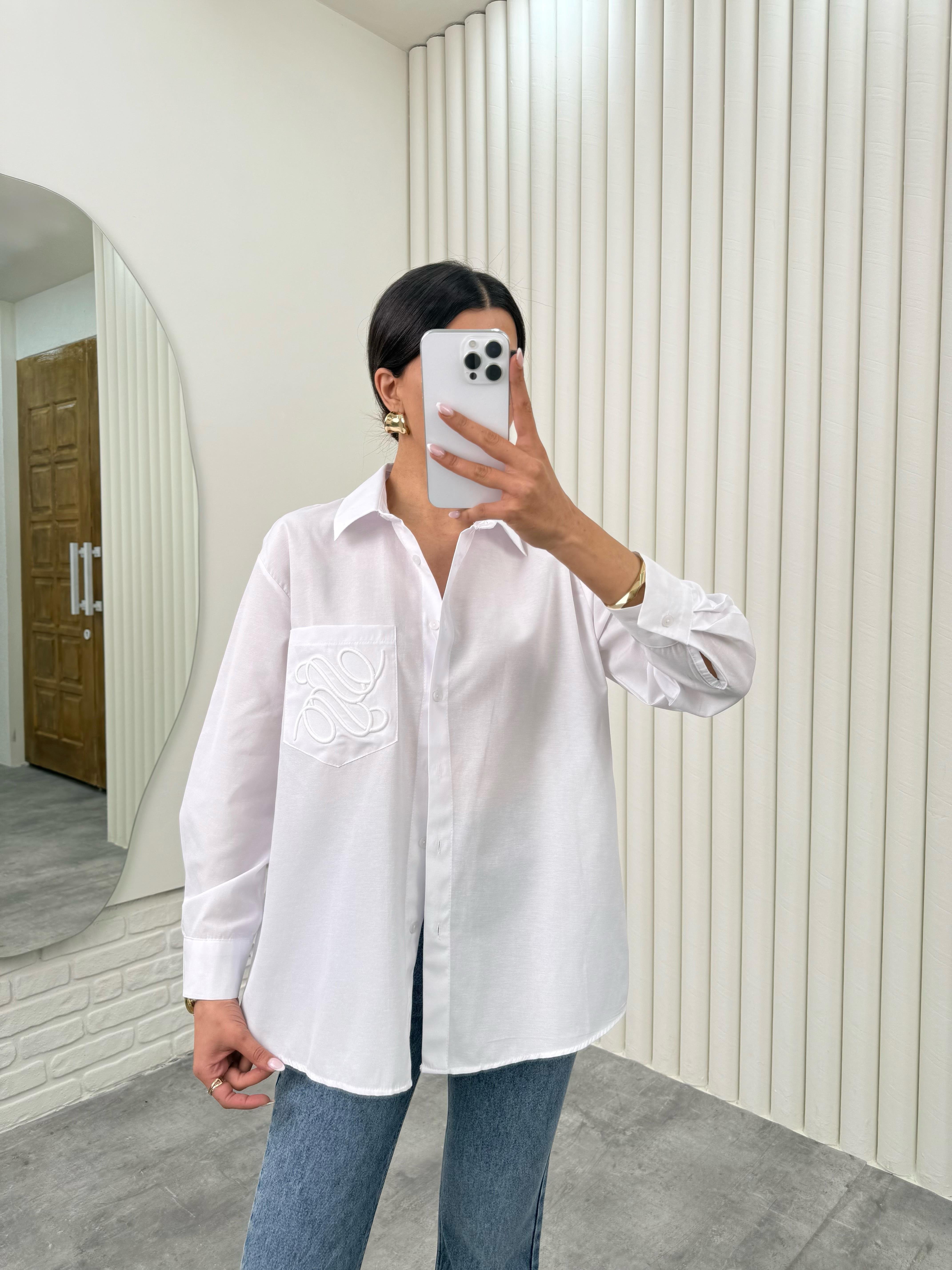 Beyaz Cep İşlemeli Gömlek Gaus00336GausGÖMLEKGU1001778