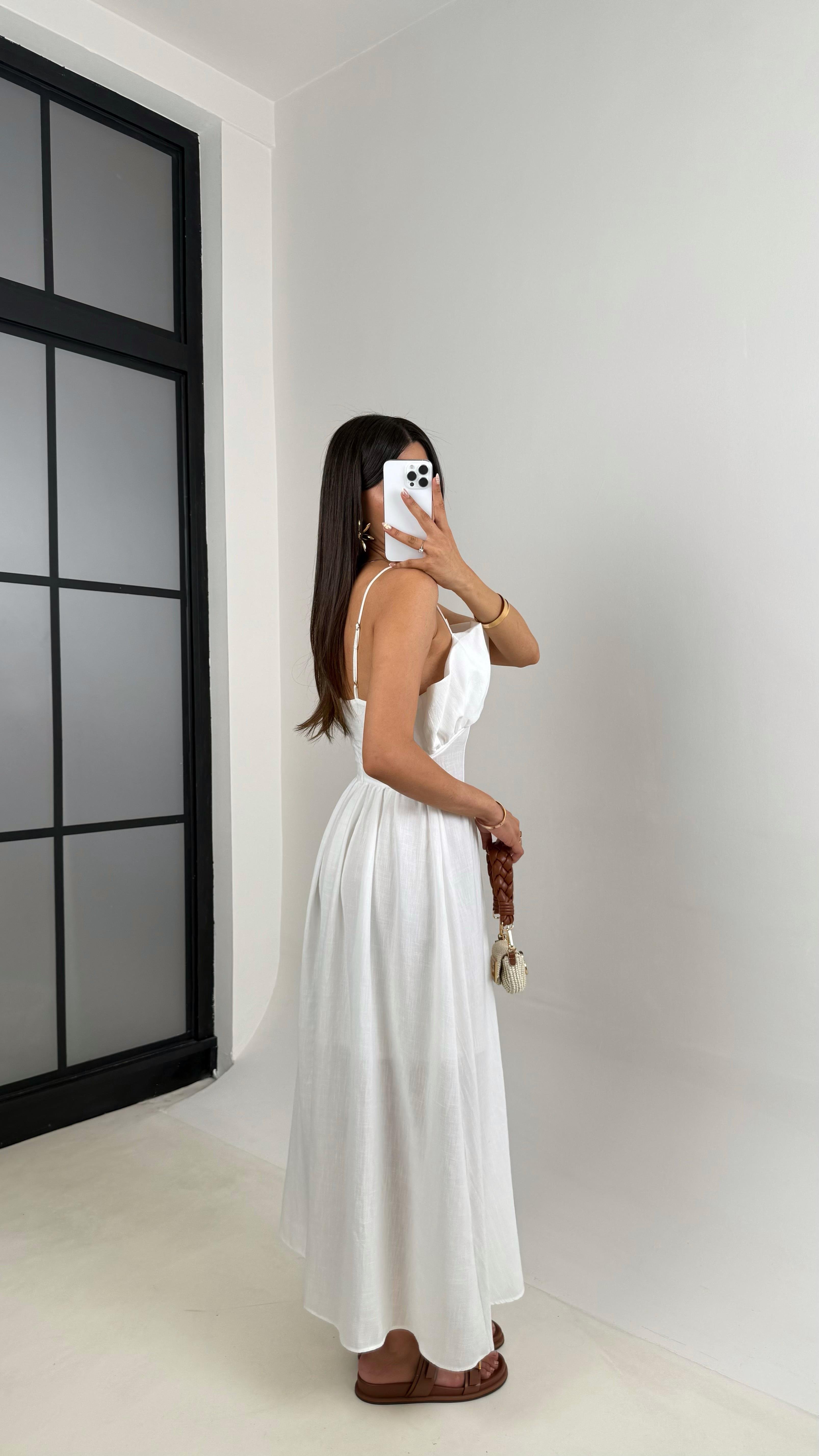 Beyaz Ayarlanabilir Askılı Korse Detaylı Astarlı Keten Elbise Gaus00640GausELBİSEGU1002491