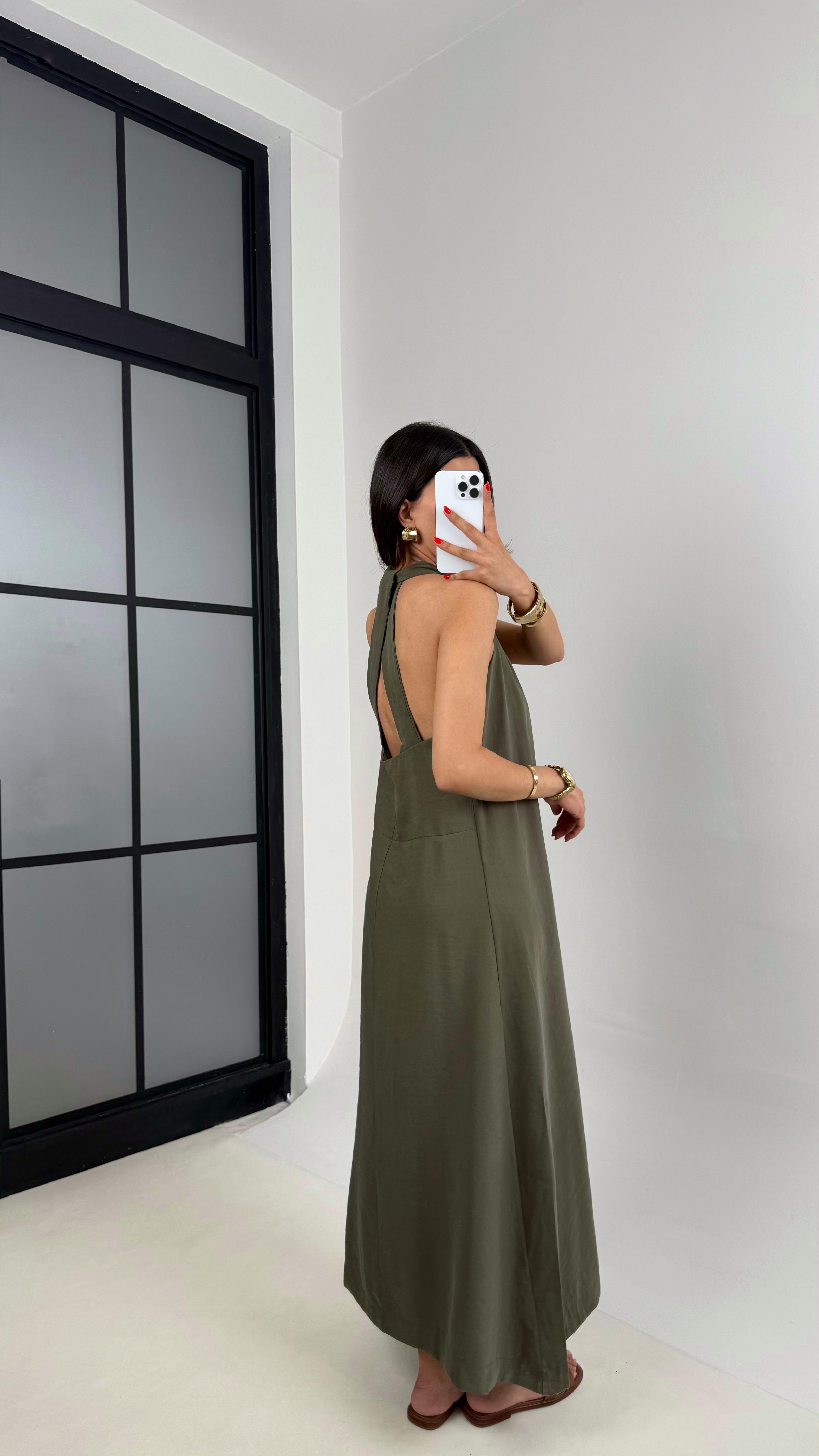 Haki V Yaka Sırt Detaylı Premium Tencel Elbise Gaus00481 GausELBİSEGU1002125