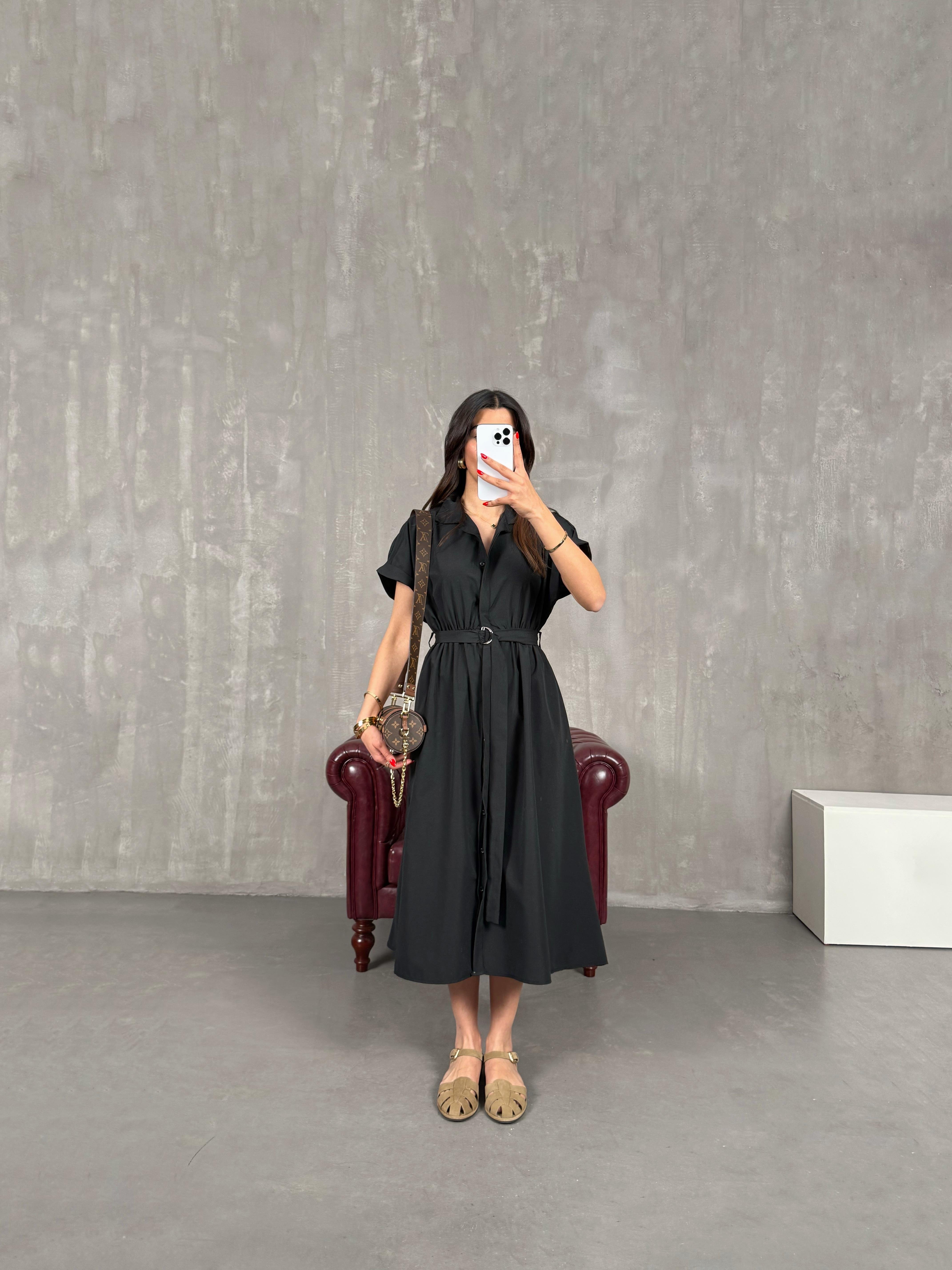 Siyah Ön Düğmeli Kuşaklı Beli Lastikli Gömlek Yaka Elbise Gaus00178GausDressesGU1001413