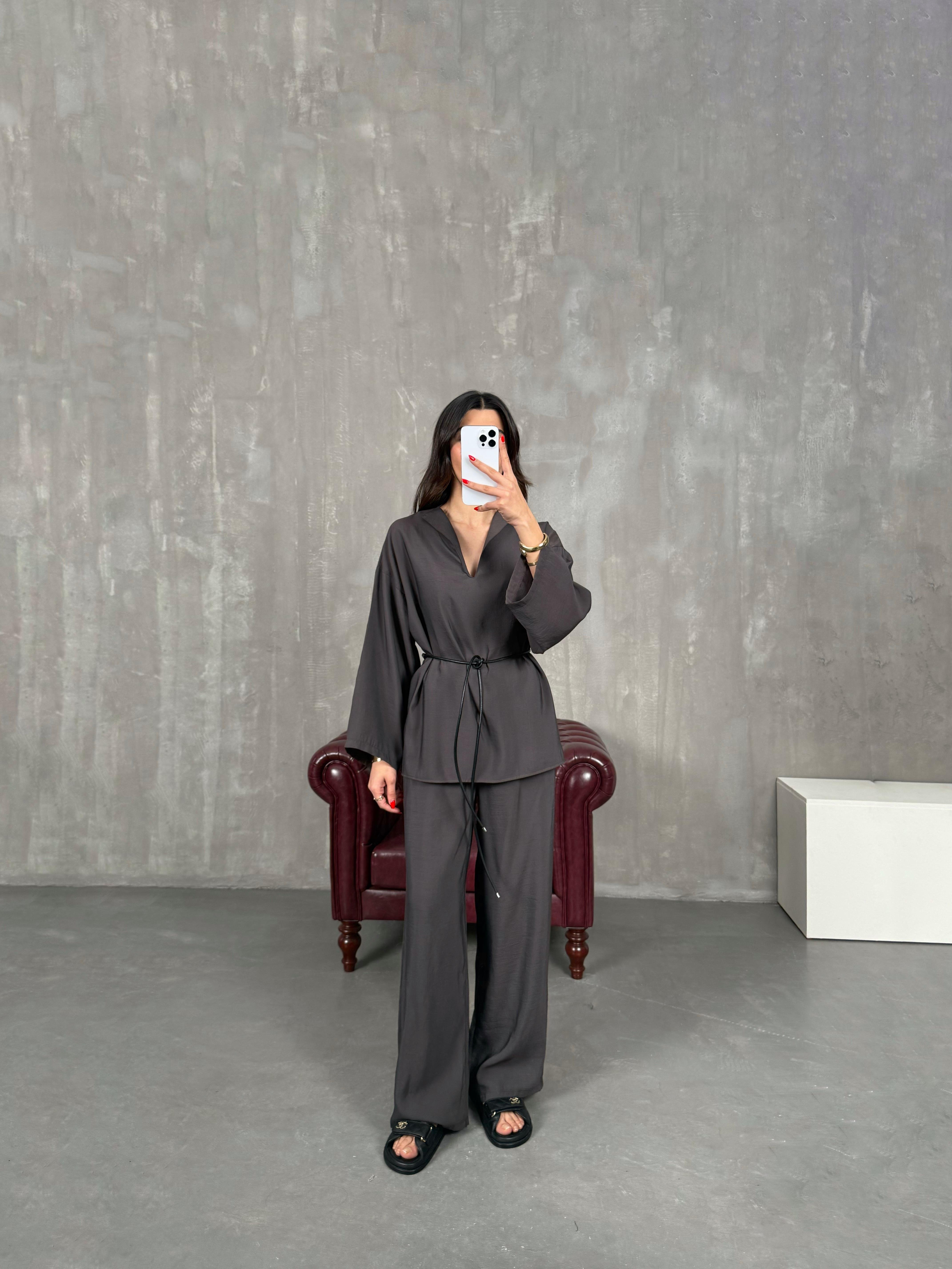 Acı Kahve V Yaka Deri Kuşaklı Tensel Takım Gaus00205GausTAKIMGU1001481