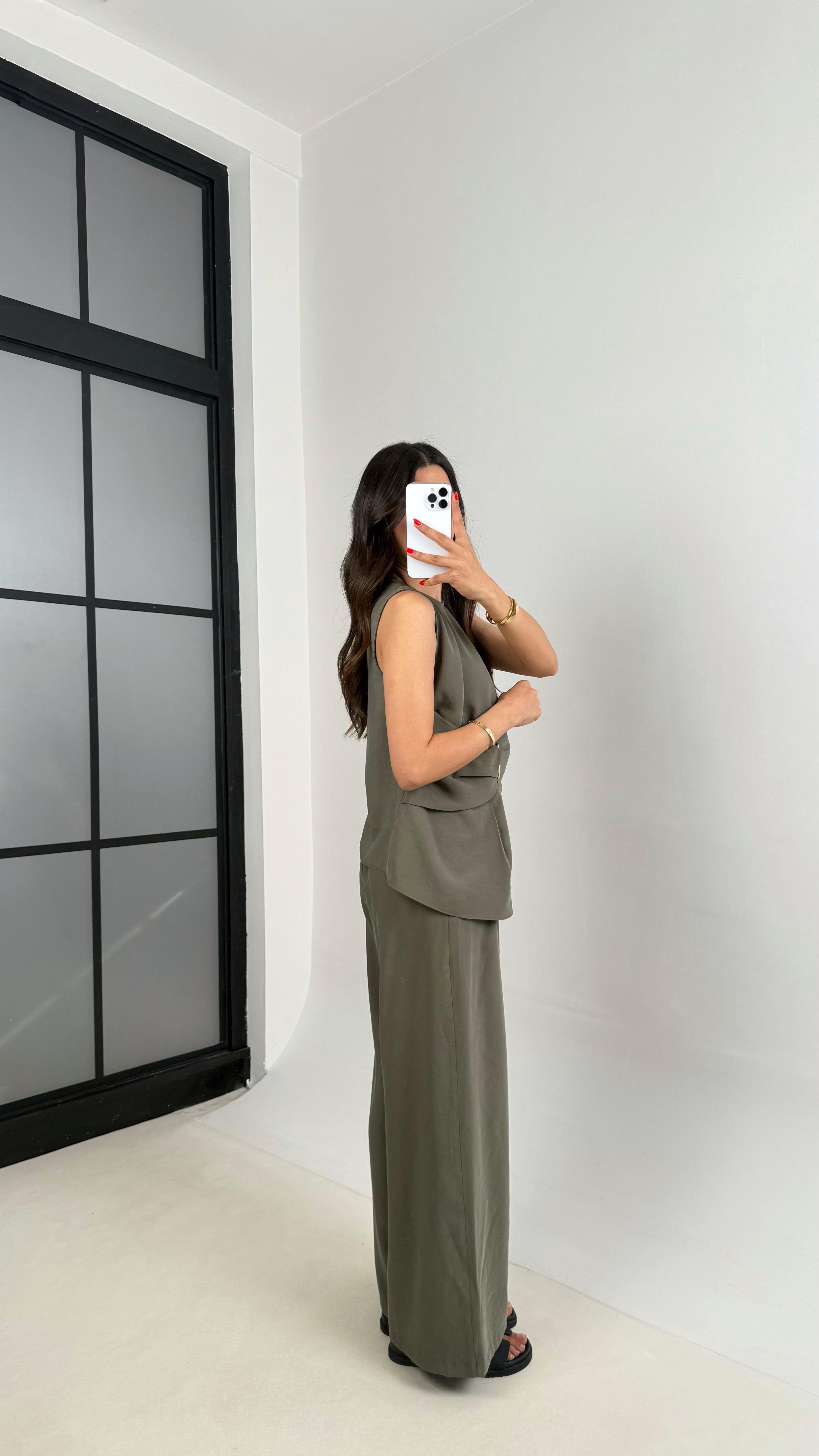 Haki Gold Detaylı Bluz Balon Pantolon İkili Tencel Takım Gaus00510GausTAKIMGU1002198