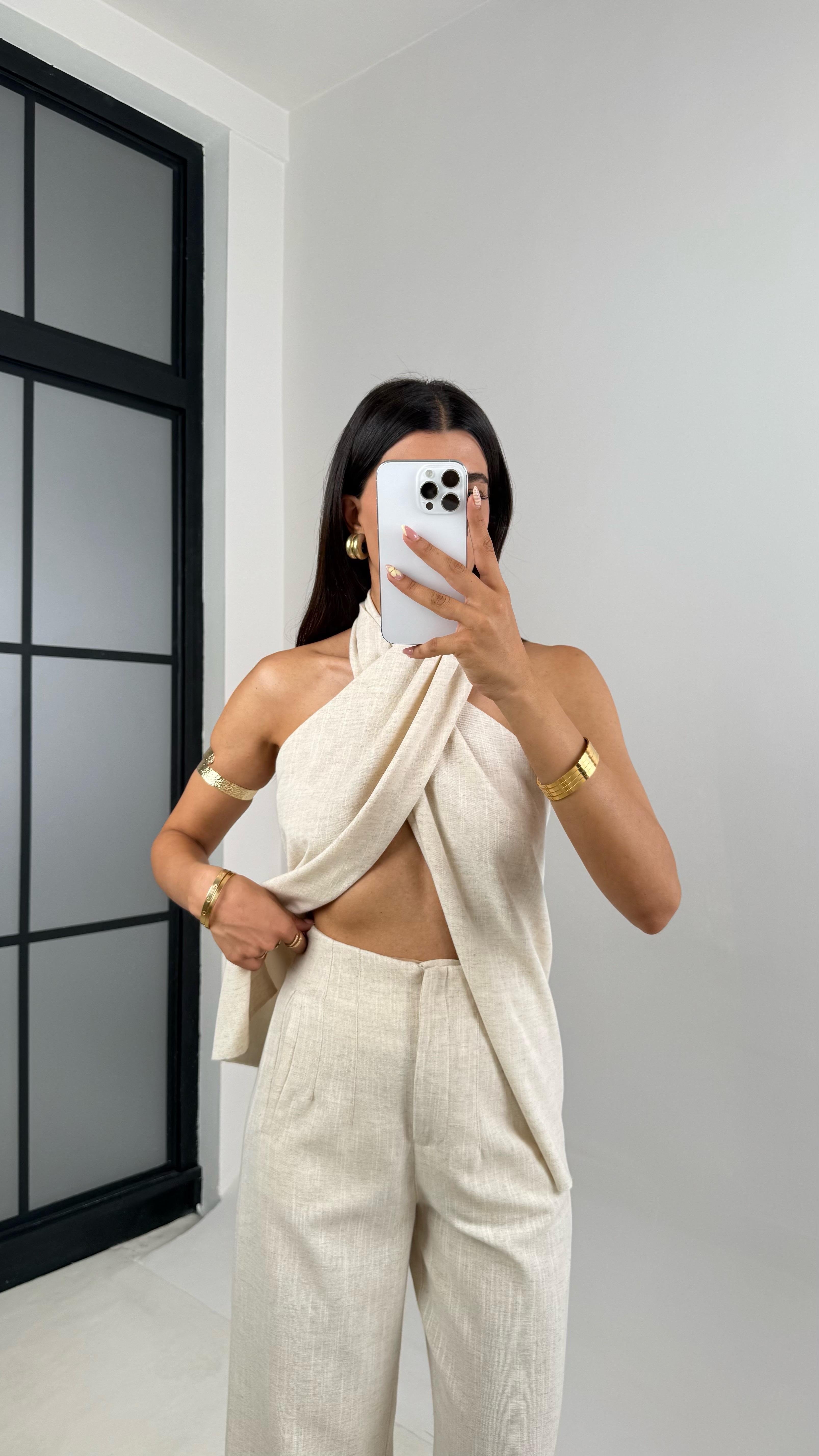 Taş Boyundan Bağlamalı Sırt Dekolteli Bluz Pantolon Tasarım İkili Keten Takım Gaus00684GausTAKIMGU1002579