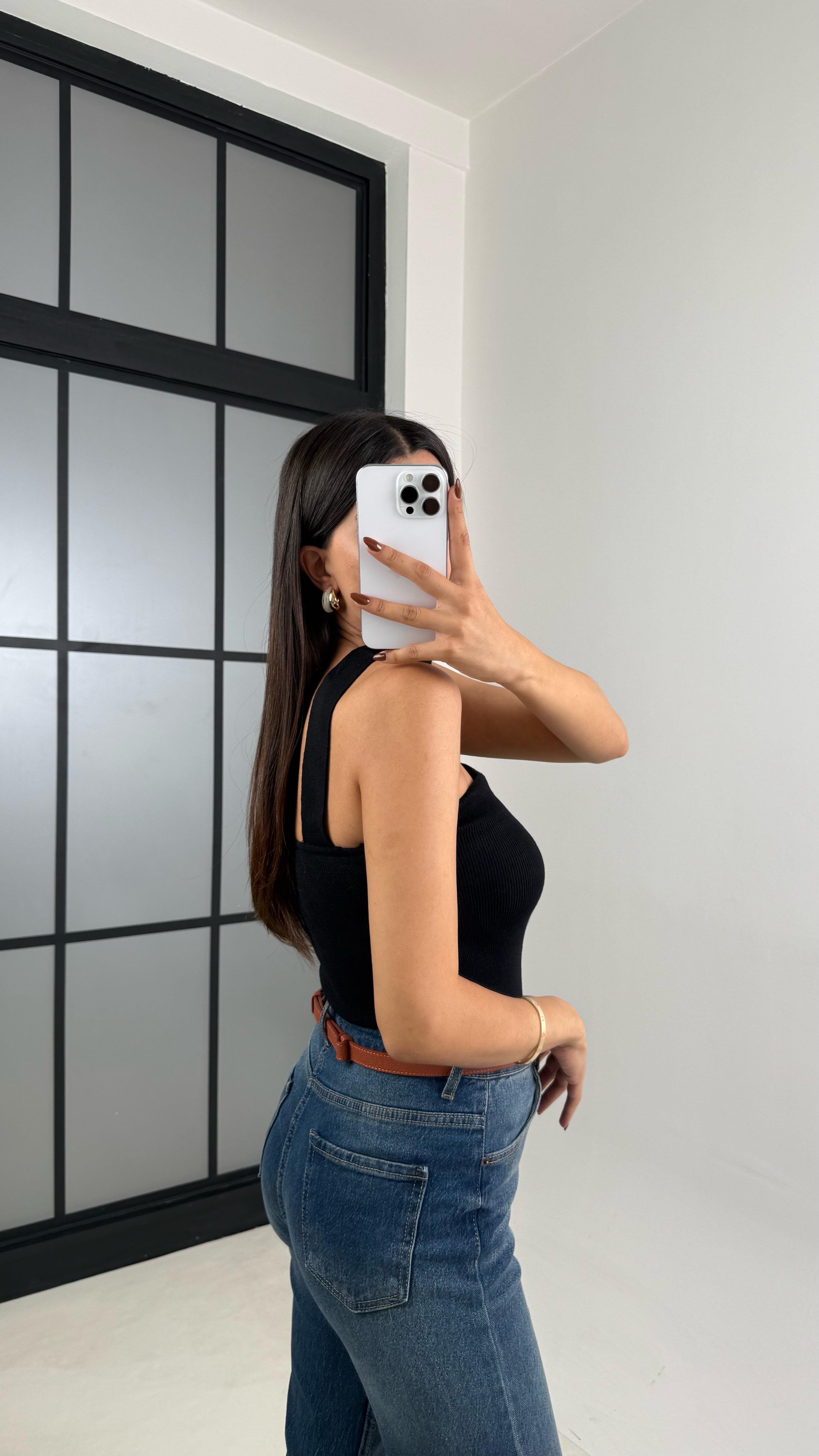 Siyah Boyundan Bağlamalı Tasarım Triko Bluz GAUS-00175GAUS التريكو GAUS-00175