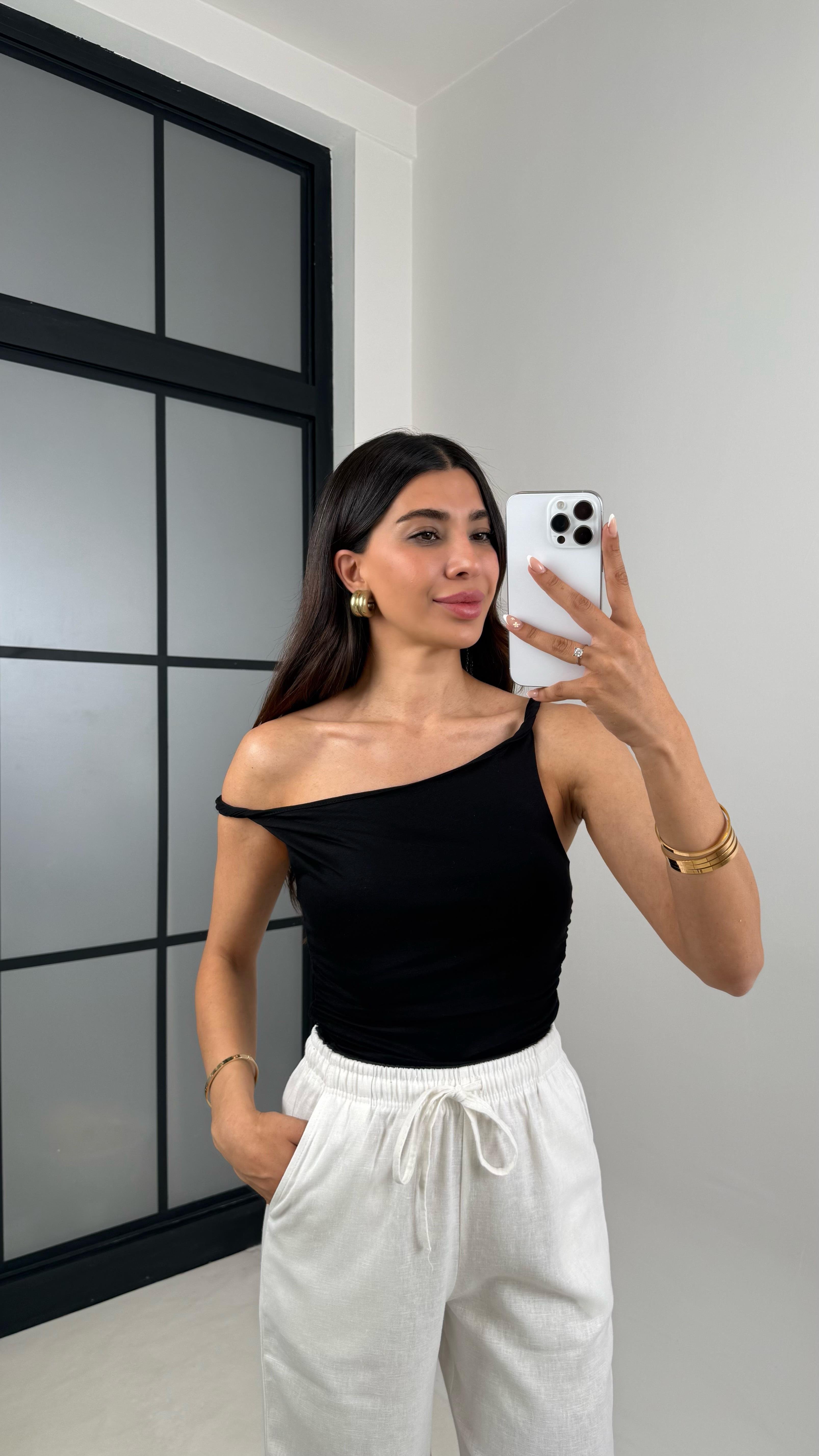 Siyah Burgu Askılı ZR Muadil  Bluz Gaus00622GausBLUZGU1002452