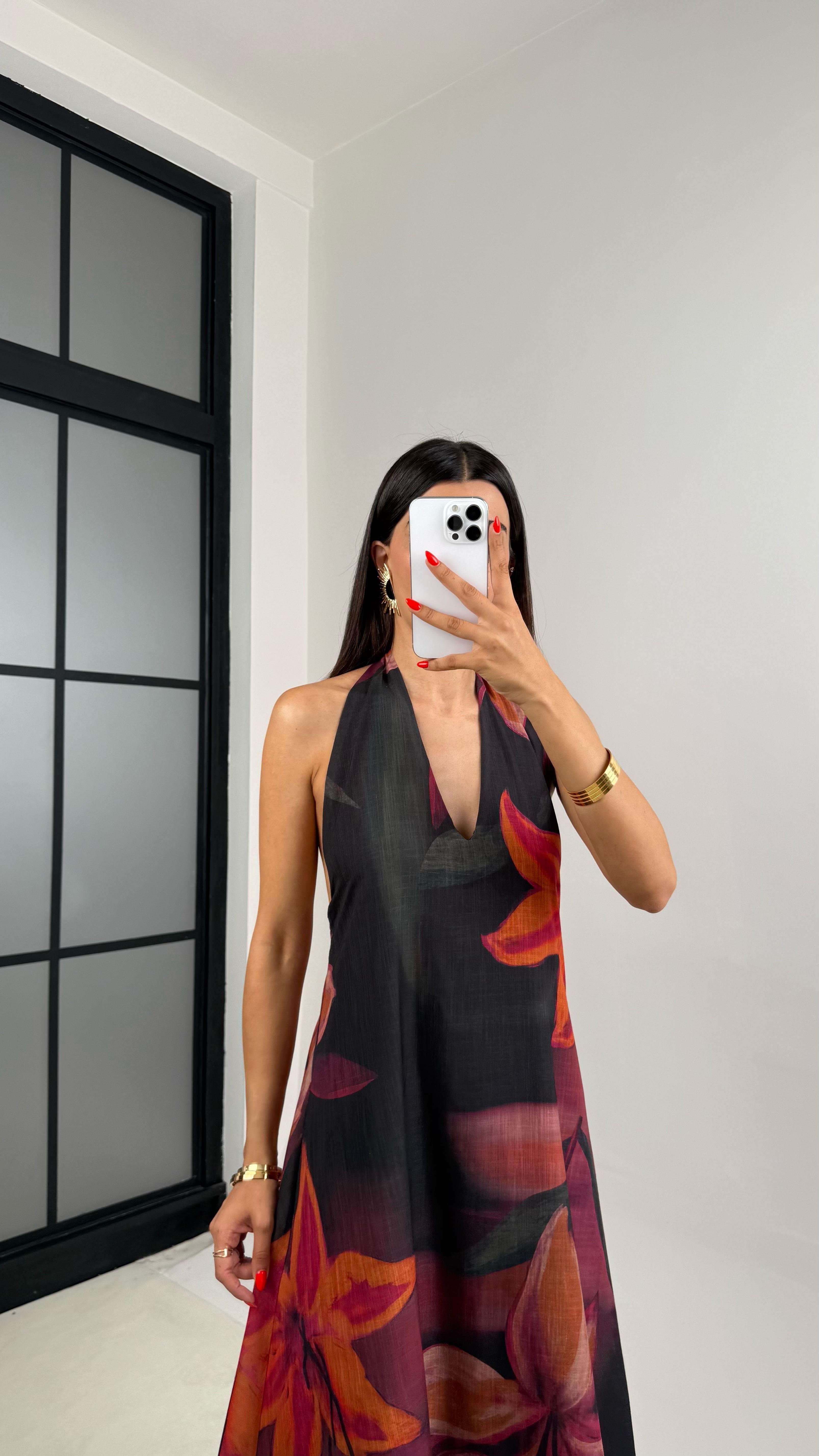 Siyah Turuncu Çiçek Desenli Boyundan Bağlamalı Astarlı Tasarım Keten Elbise GAUS-0020GAUSELBİSEGAUS-0020