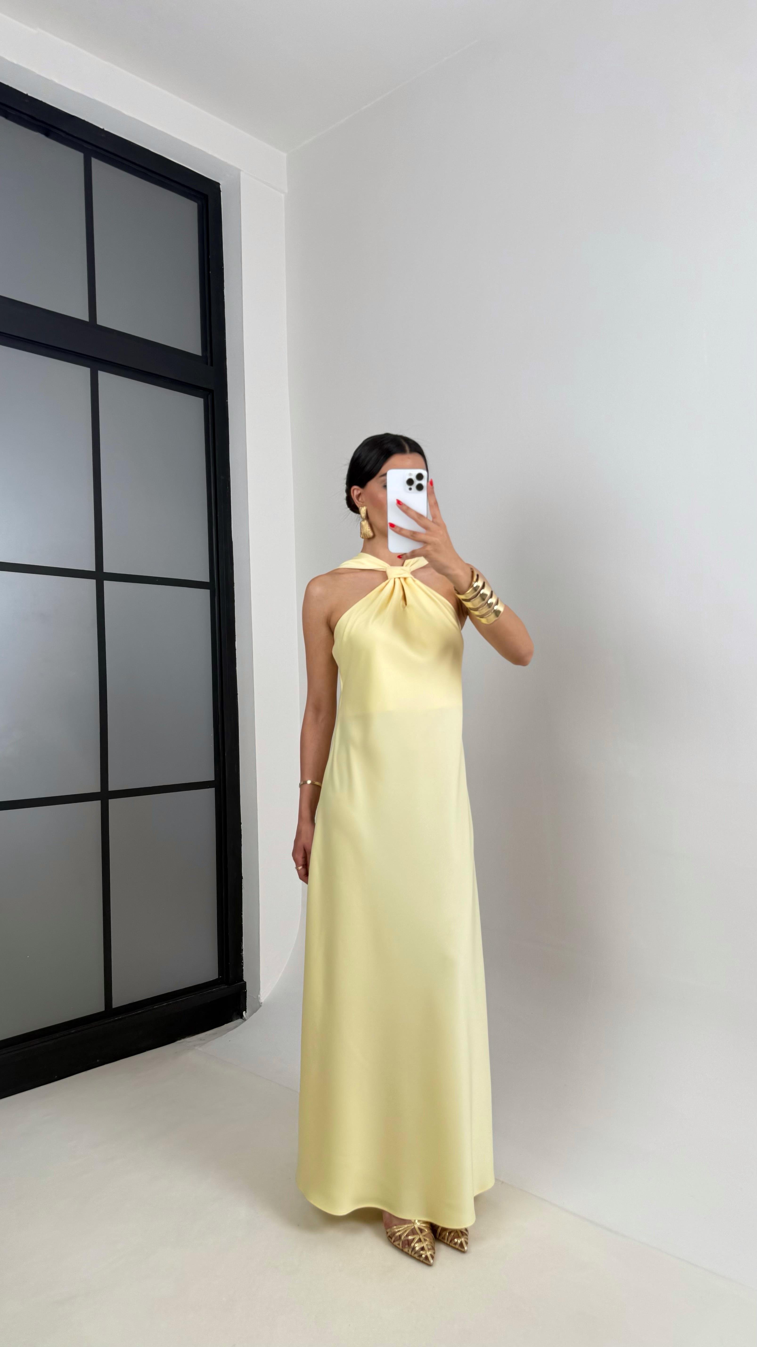 Sarı Bağlama Detaylı Saten Elbise Gaus00503GausELBİSEGU1002181