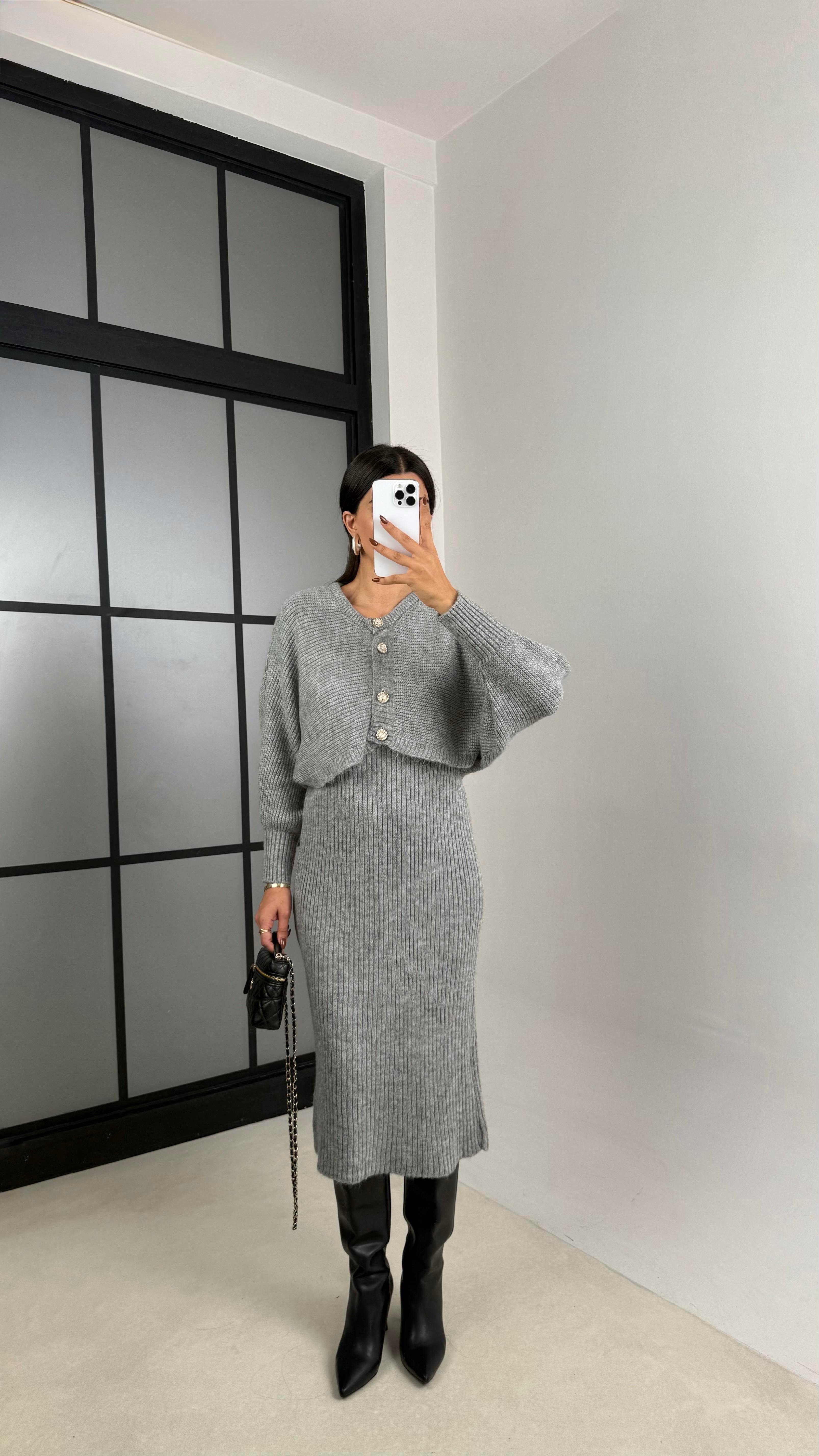 Gri Hırka Askılı Elbise İkili Triko Takım GAUS-00185GAUSTAKIMGAUS-00185