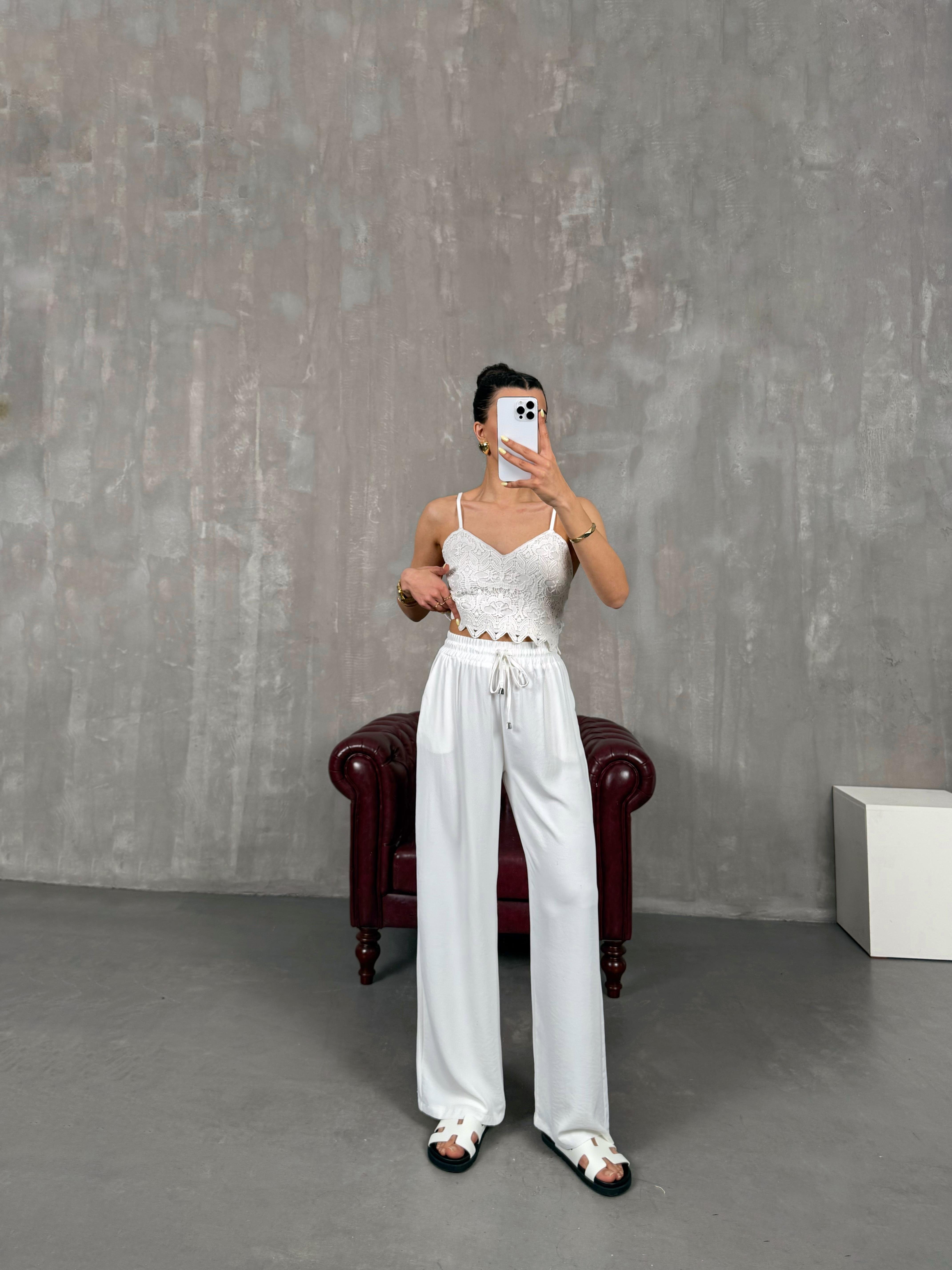 Beyaz Beli Lastikli Salaş Pantolon Gaus00121GausPANTOLONGU1001273