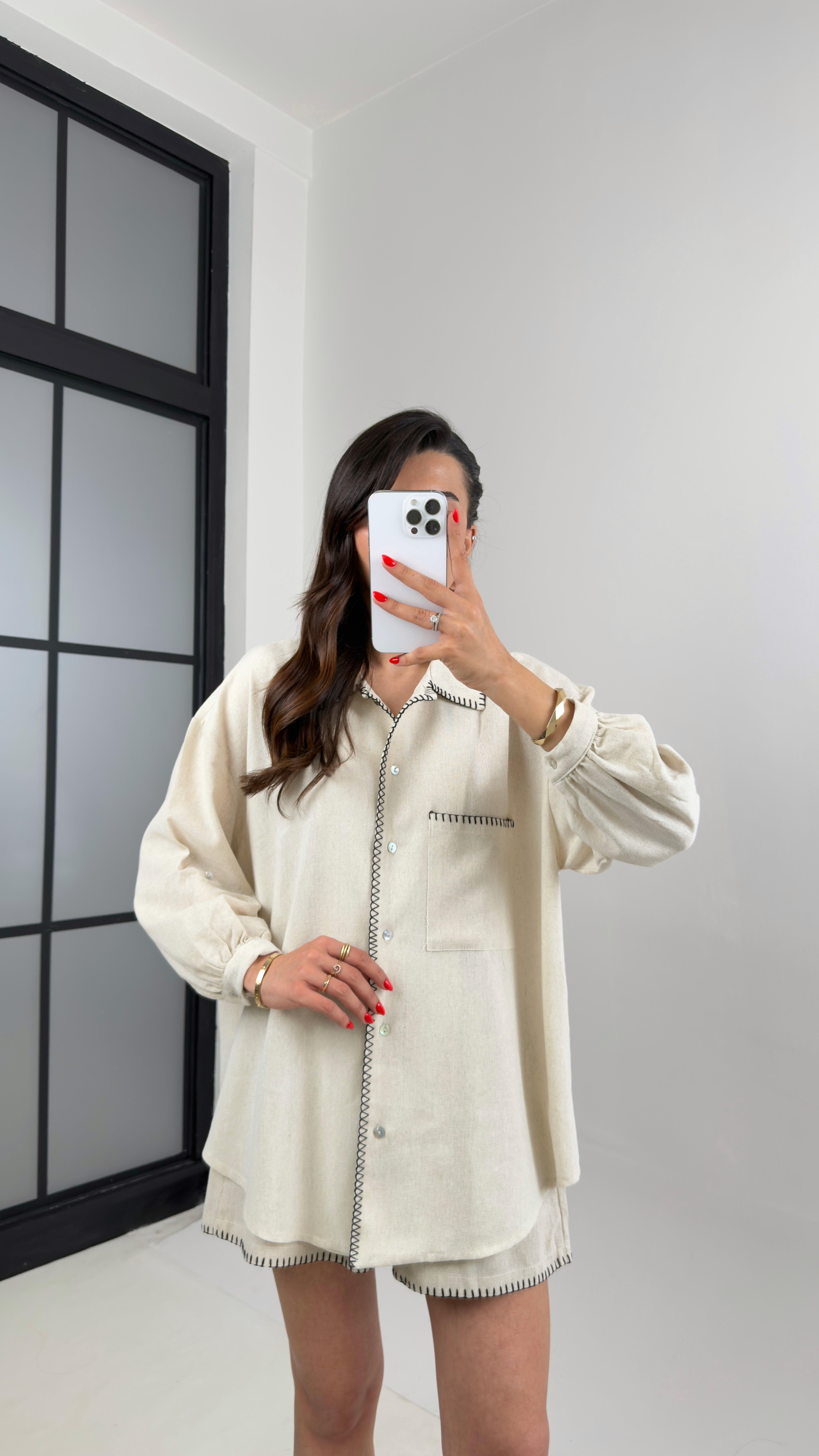 Taş Yaka Nakışlı Cep Detaylı Gömlek Beli Lastikli Şort Keten Takım Gaus00456GausTAKIMGU1002064