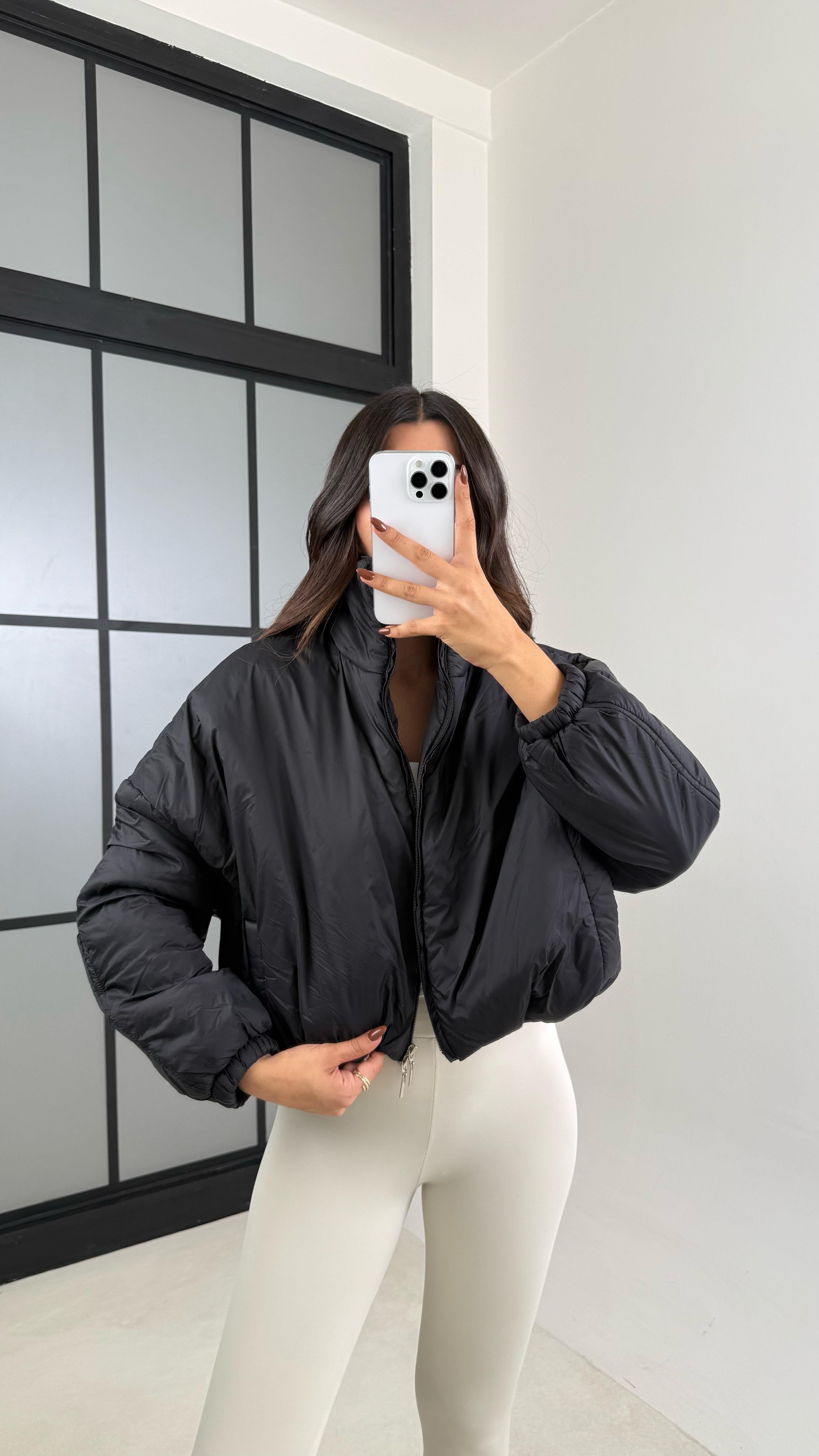 Siyah Kısa Şişme Mont GAUS-00137GAUS الجواكيت GAUS-00137