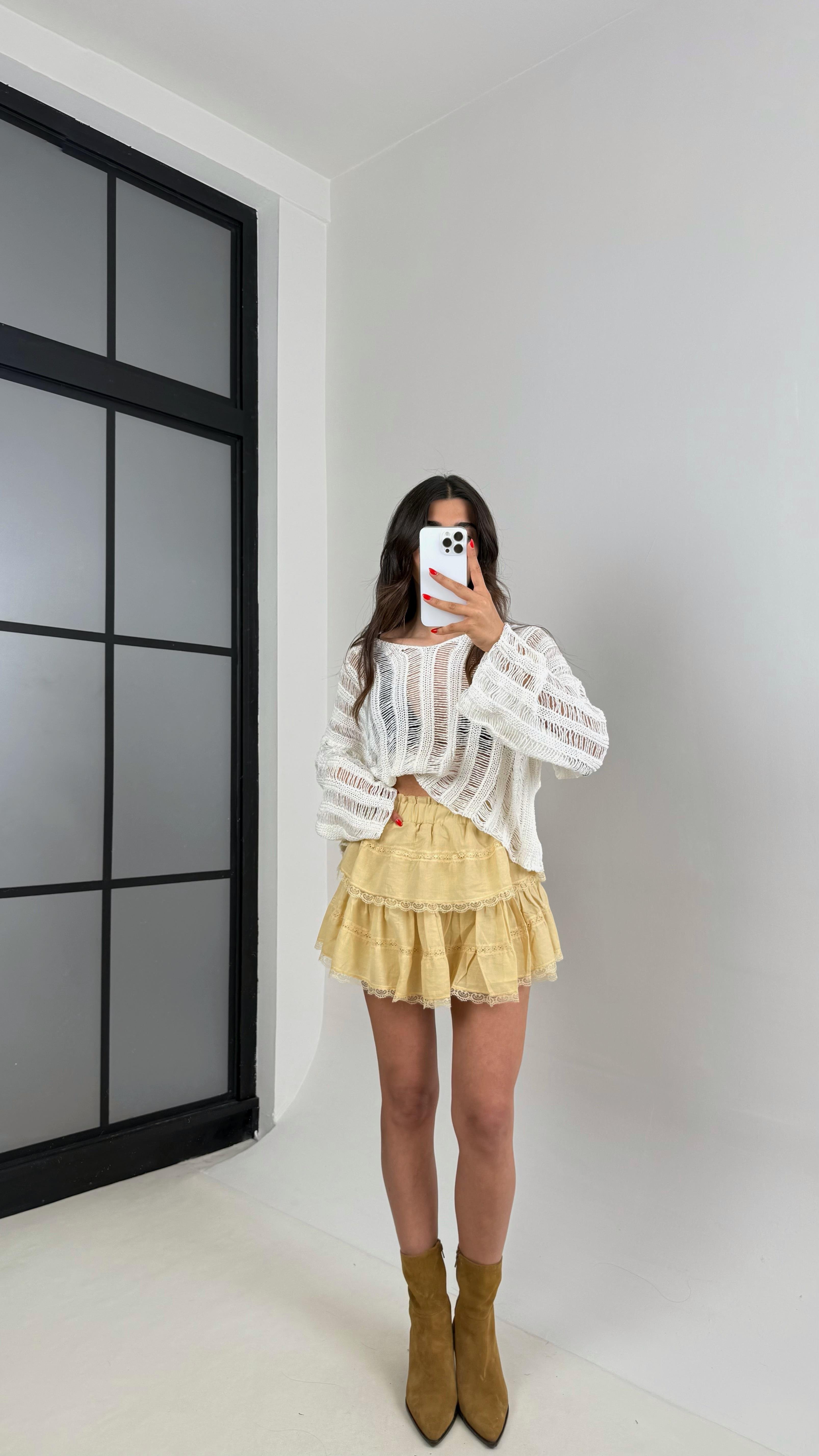 Sarı Dantel Detaylı Katlı Şortlu Etek Gaus00493GausETEKGU1002157