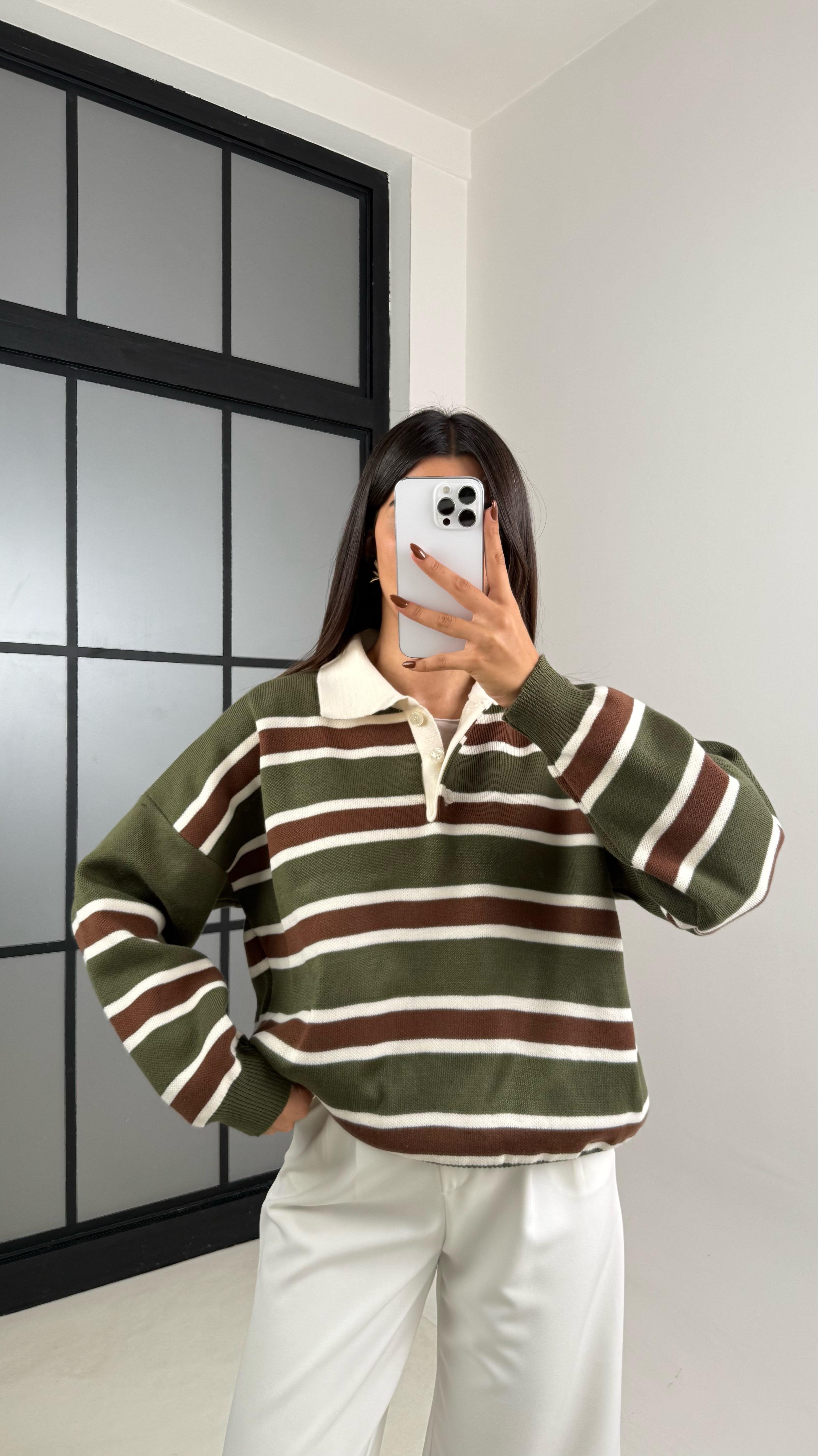 Haki Çizgili Polo Yaka Düğmeli Kazak GAUS-00115GAUS الكنزات GAUS-00115