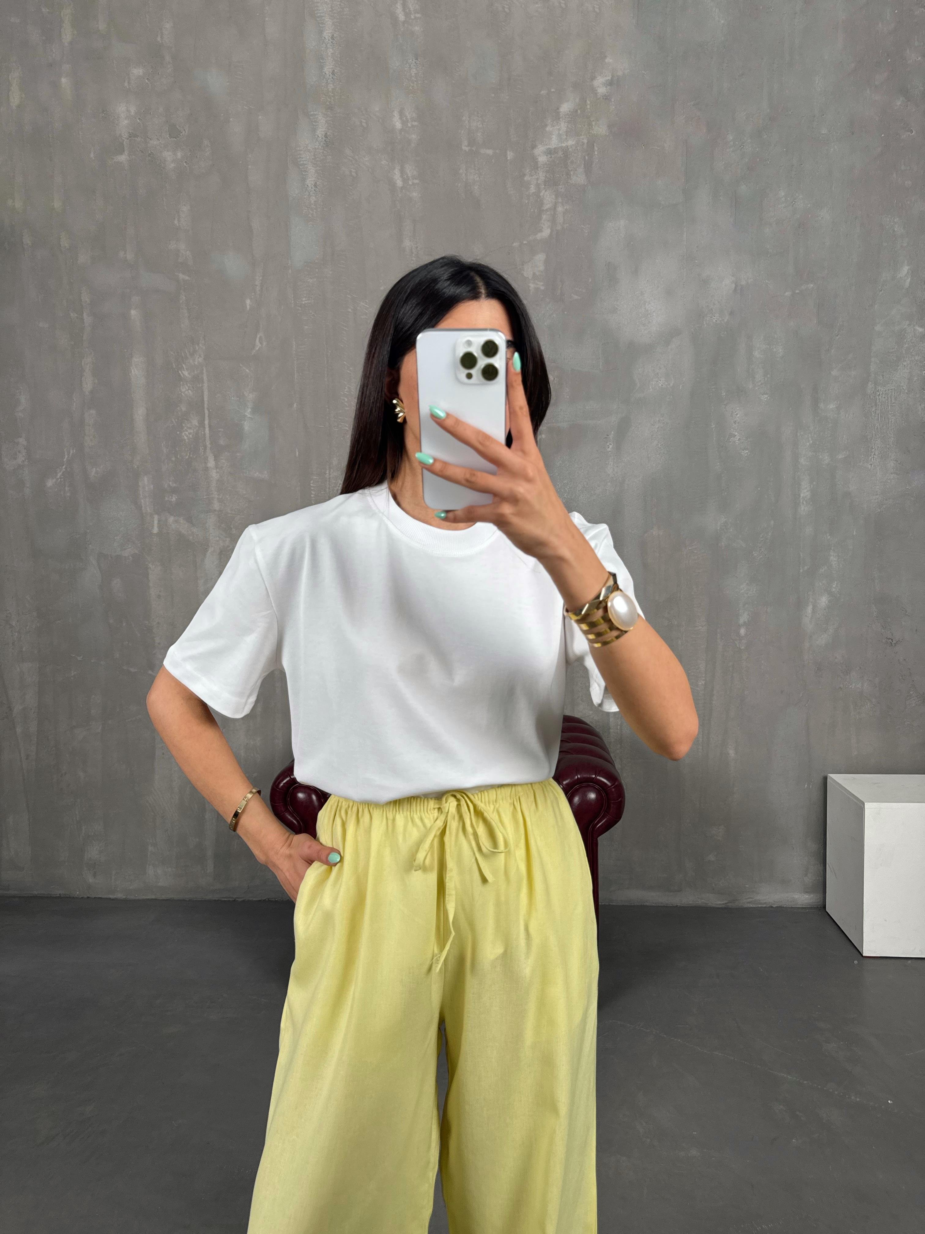 Beyaz Bisiklet Yaka Tshirt Gaus00250GausTSHIRTGU1001577