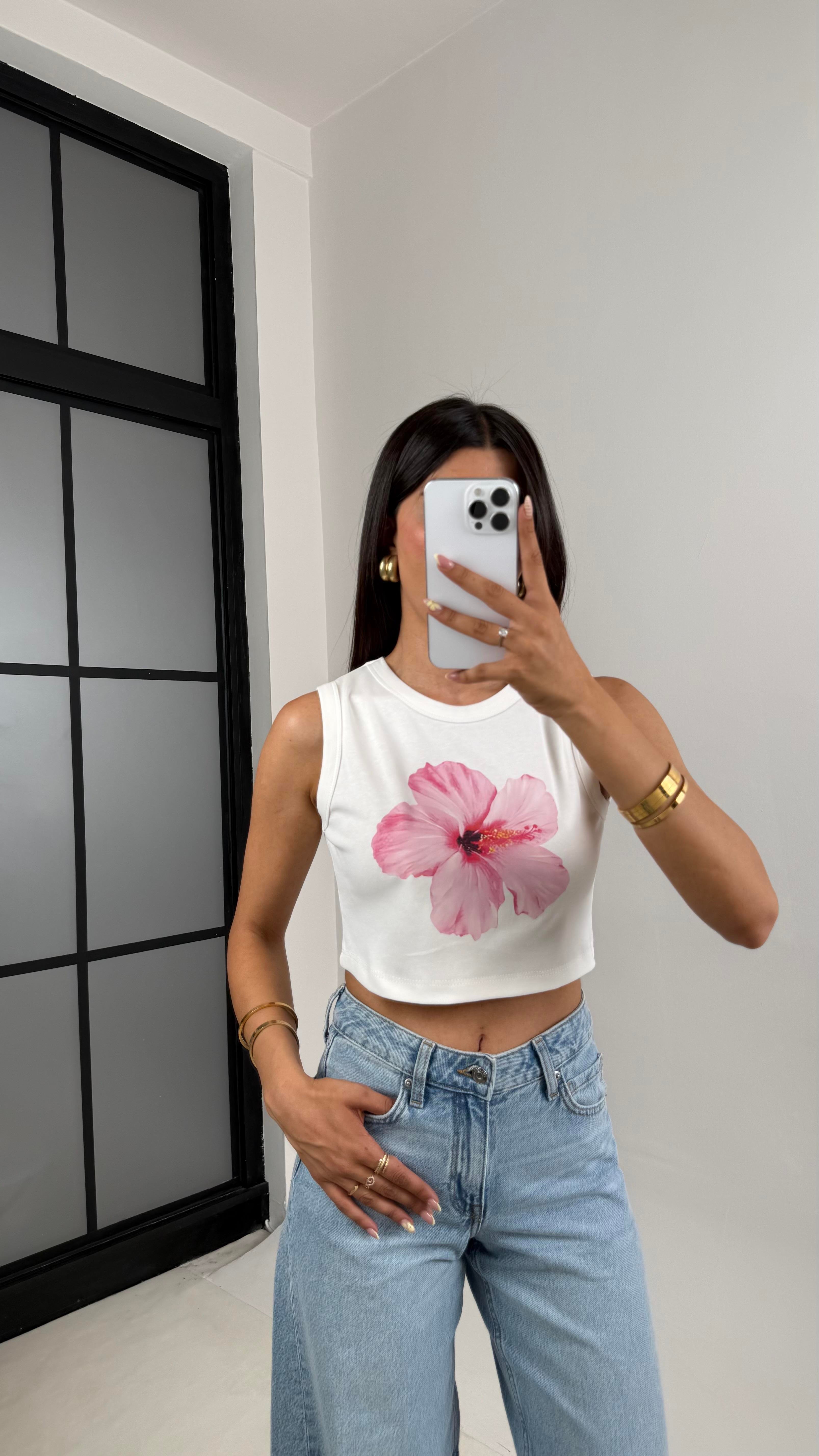 Beyaz Çiçek Baskılı Modal Kumaş Crop Gaus00666Gaus التيشيرتات  GU1002537