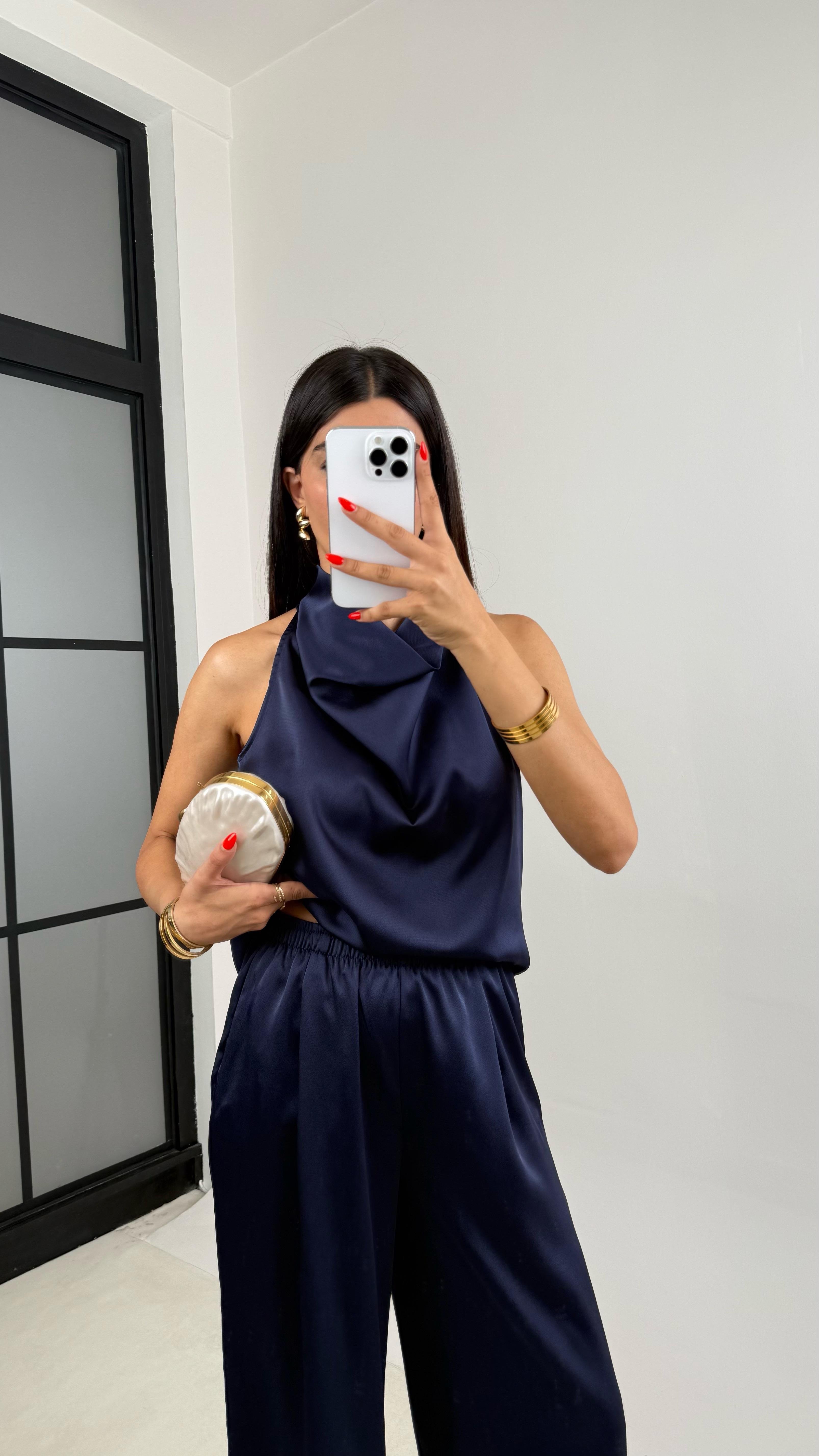 Lacivert Degaje Yaka Bluz Beli Lastikli Pantolon Saten Takım GAUS-0056GAUSTAKIMGAUS-0056